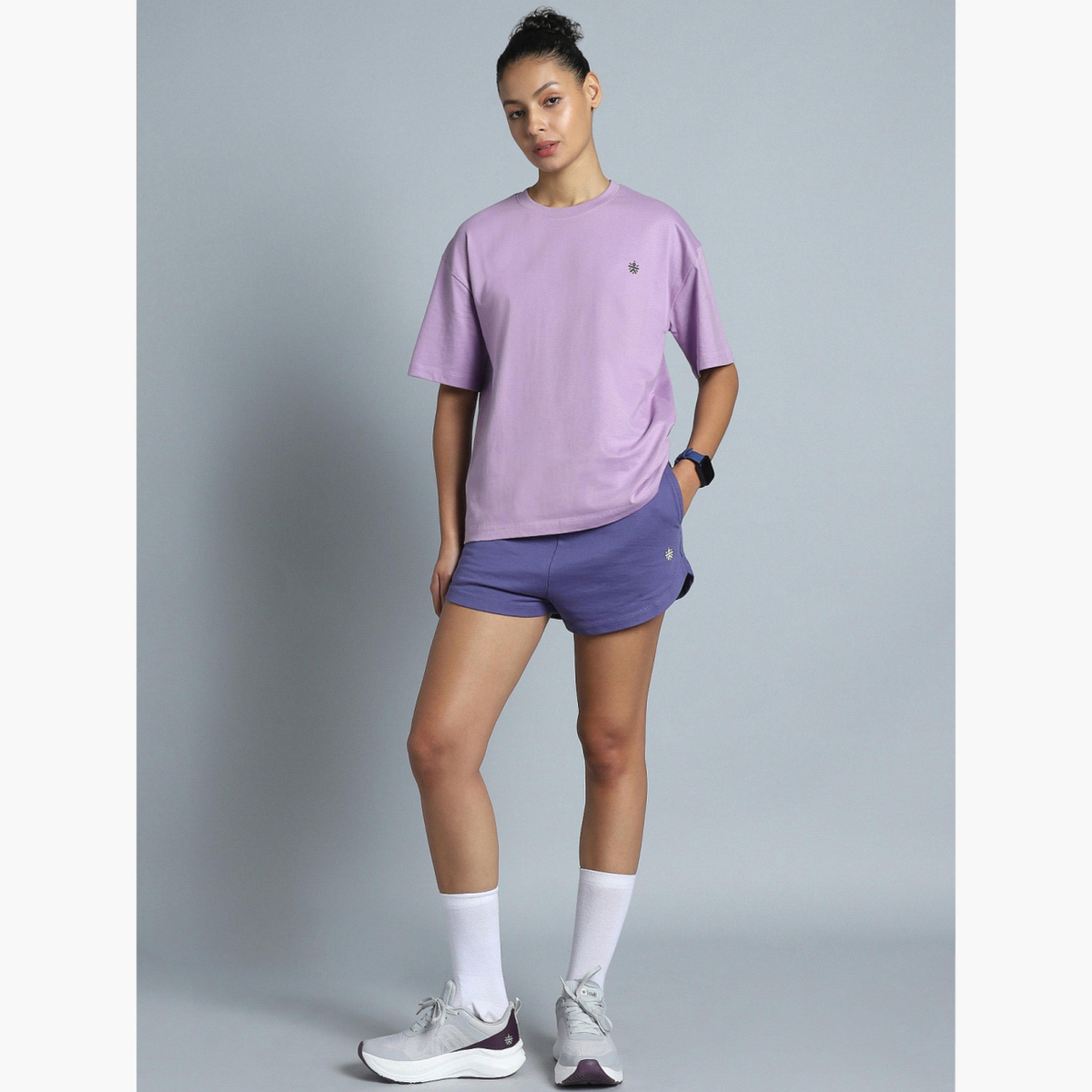 تيشيرت نسائي بقصة مريحة مع طبعة خلفية باللون البنفسجي من Cult X Styli-sports-women-clothing-tshirtsandvests-image-2