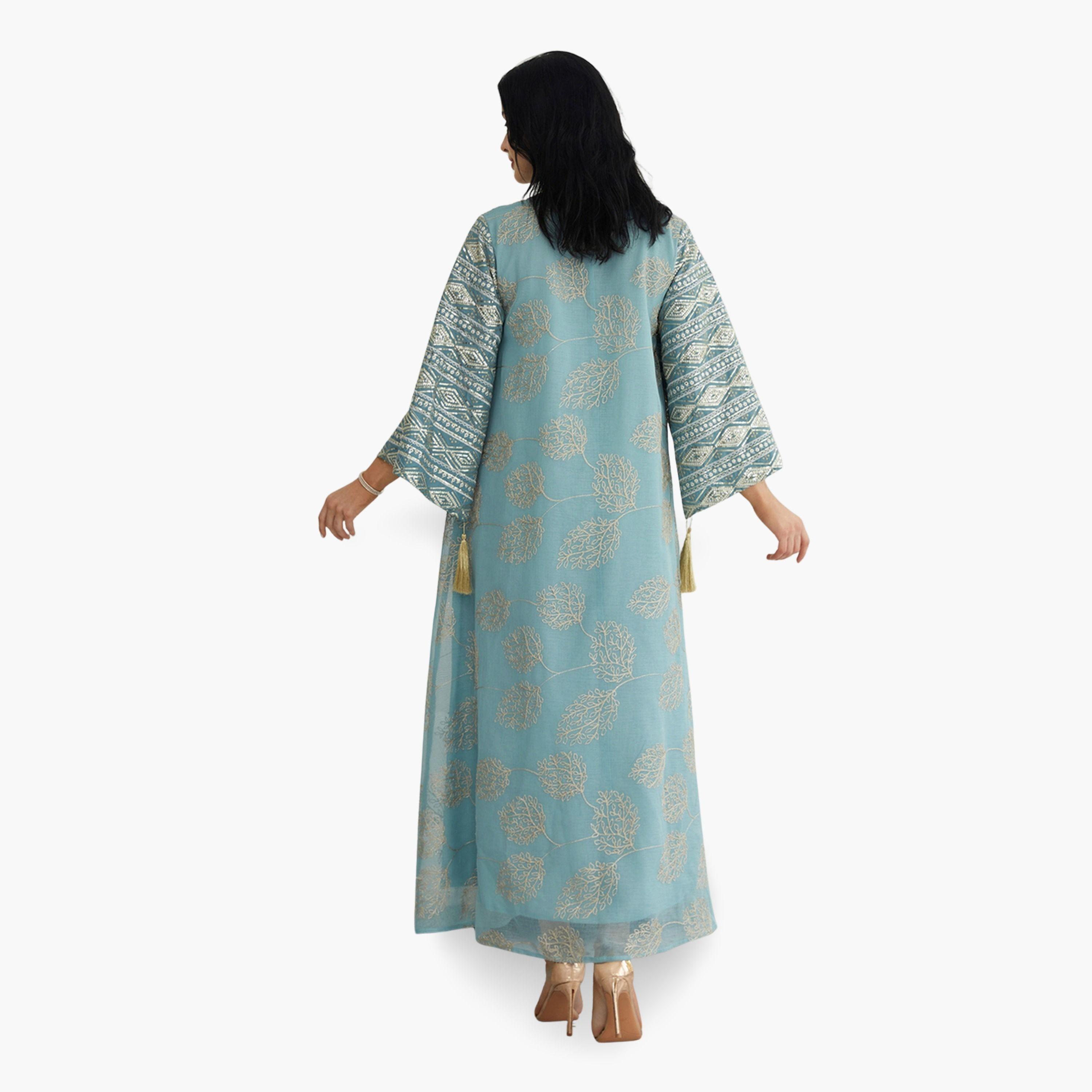 جلابية نسيج بارز مزينة بأكمام ذات شرابات-women-arabicclothing-jalabiyas-image-6