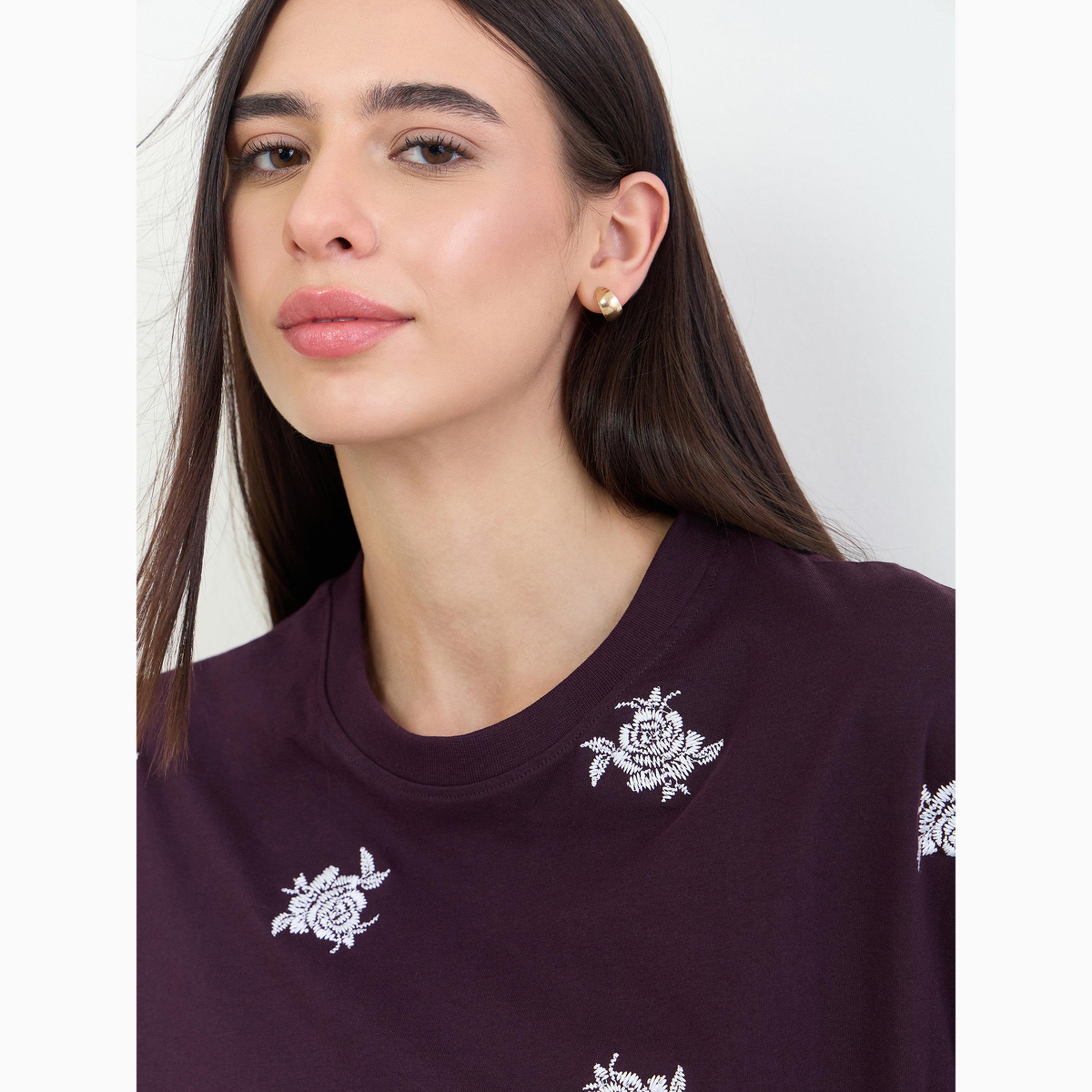 تيشيرت بنفسجي قطن 100% مطرز بورد الجوري وقصة واسعة-women-clothing-tshirts-image-6