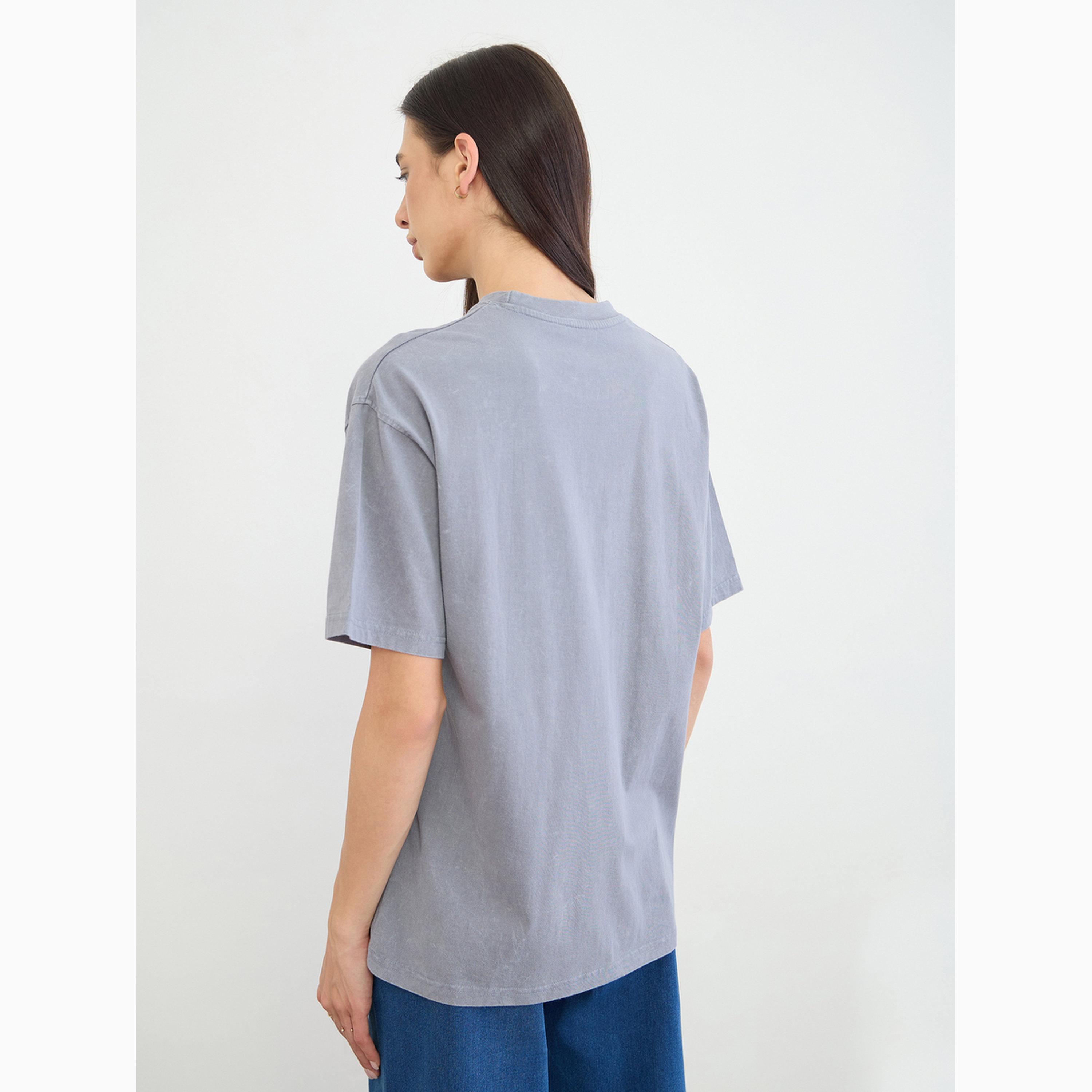 تيشيرت قطن غسيل حمضي بشعار نيويورك-women-clothing-tshirts-image-3