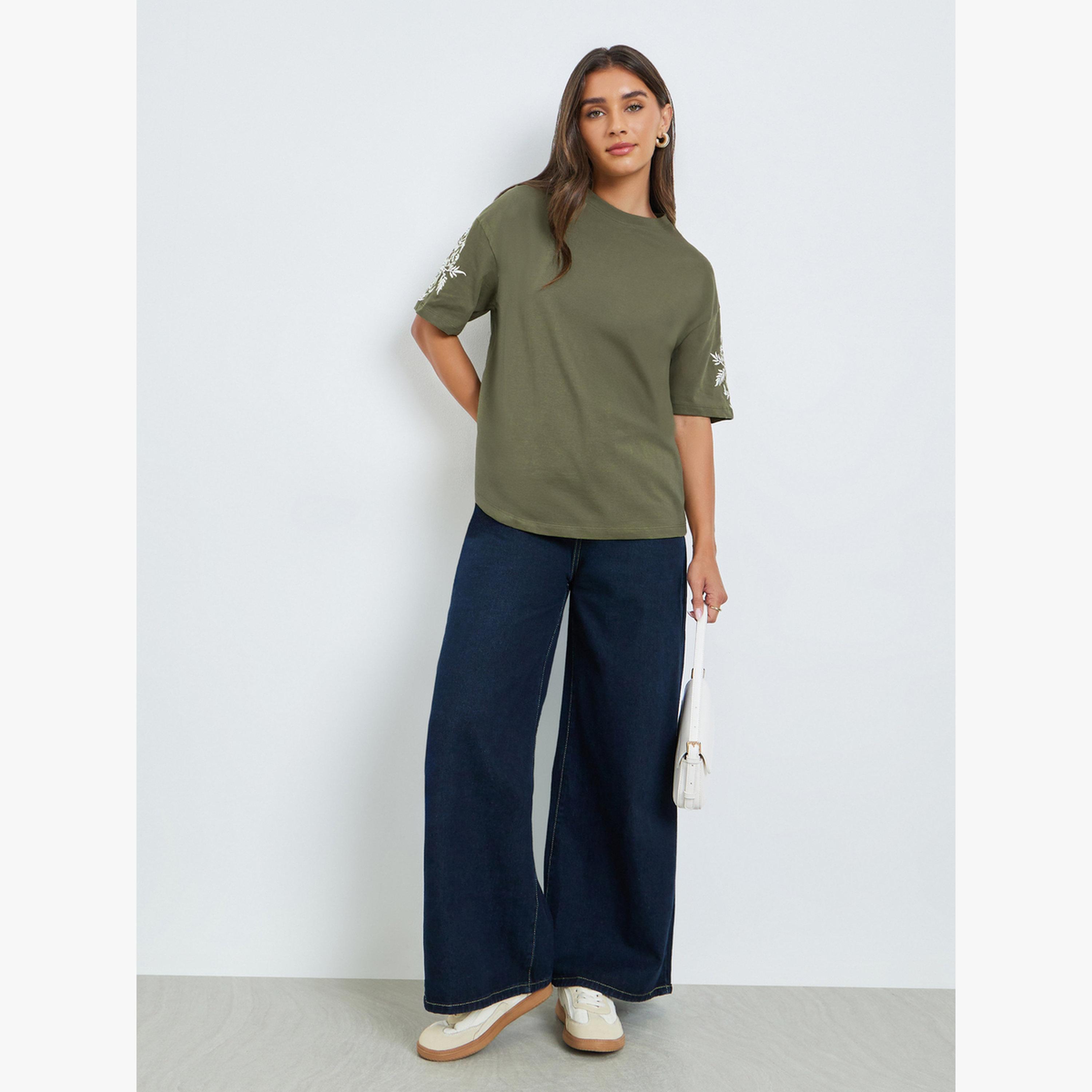 تيشيرت فضفاض قطن بأكمام مطرزة-women-clothing-tshirts-image-2