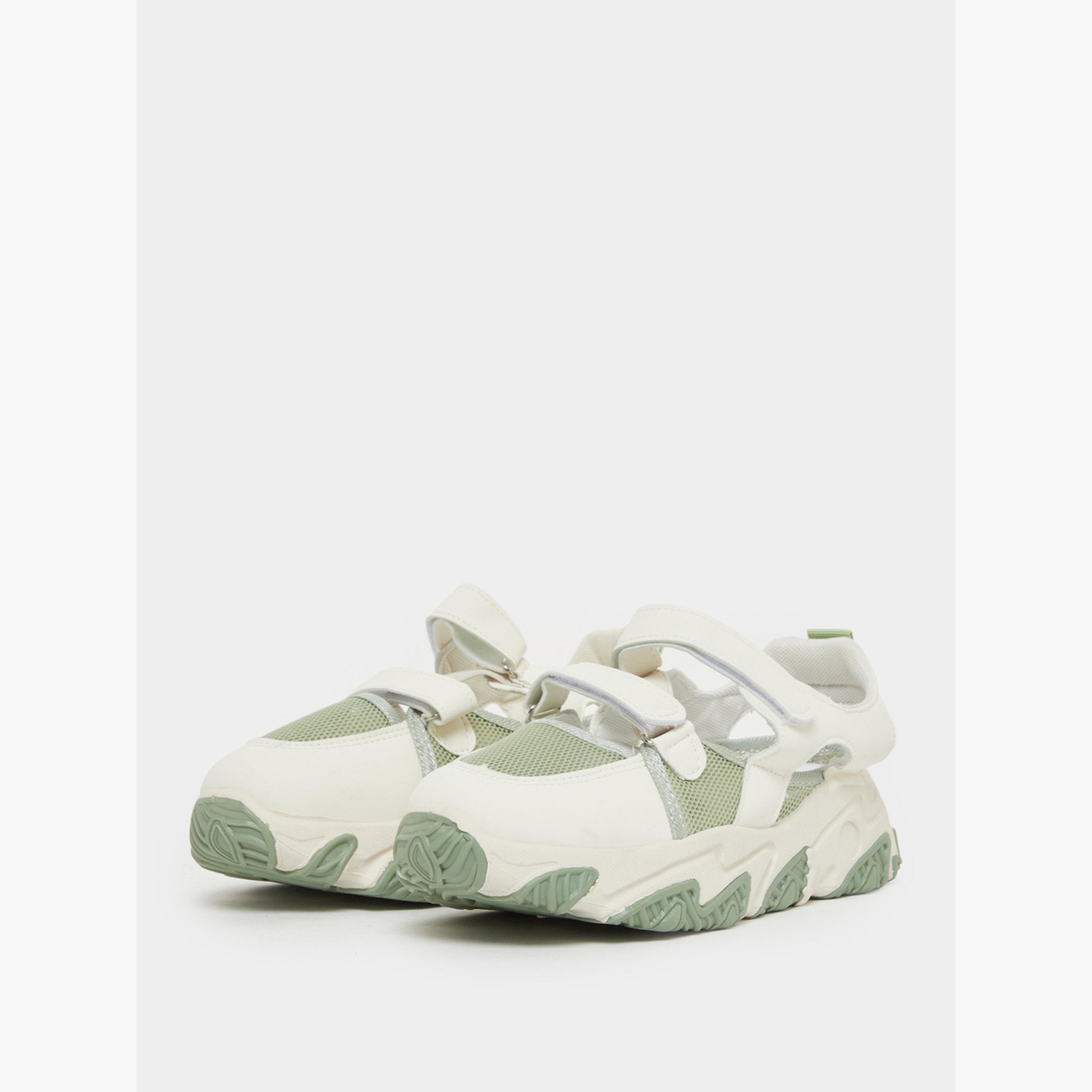 حذاء سنيكرز بنعل سميك وشريط فيلكرو-women-shoes-sneakers-image-1