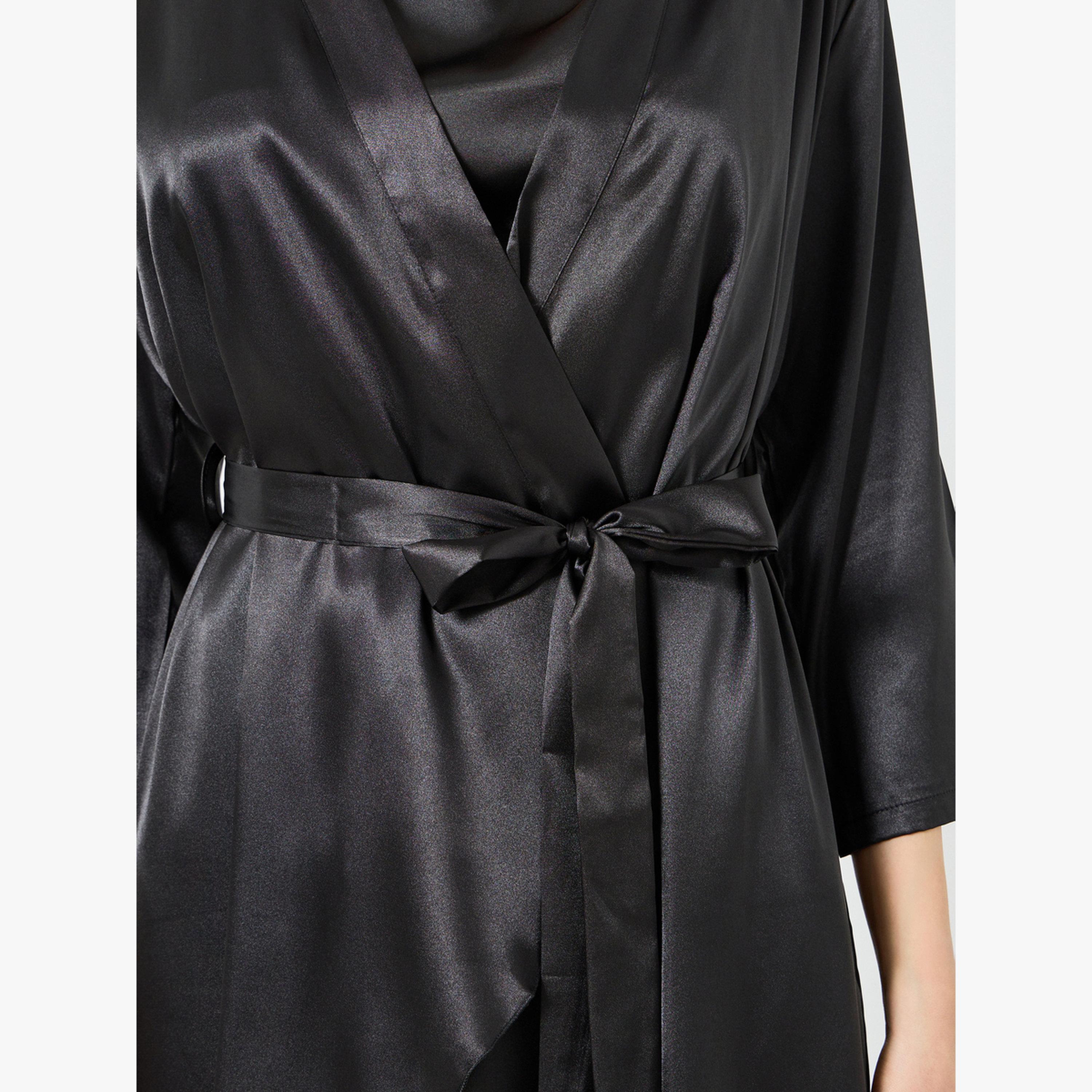 مجموعة من روب وقطعة داخلية بتفاصيل دانتيل وشبك جانبي-women-clothing-nightwear-robes-image-6