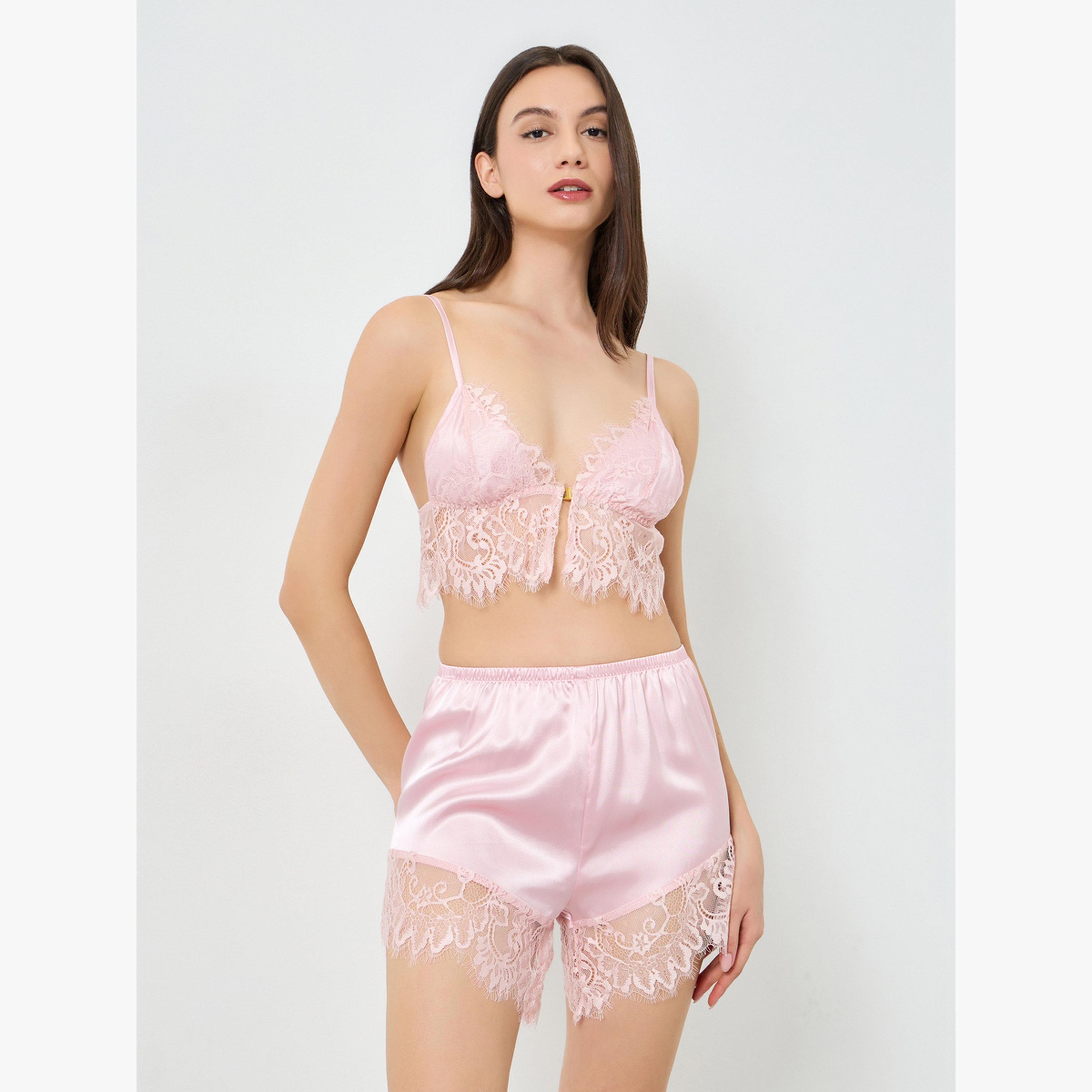 مجموعة من 3 قطع روب وبلوزة بحمالات دانتيل ولباس داخلي-women-clothing-lingerie-lingeriesets-image-4