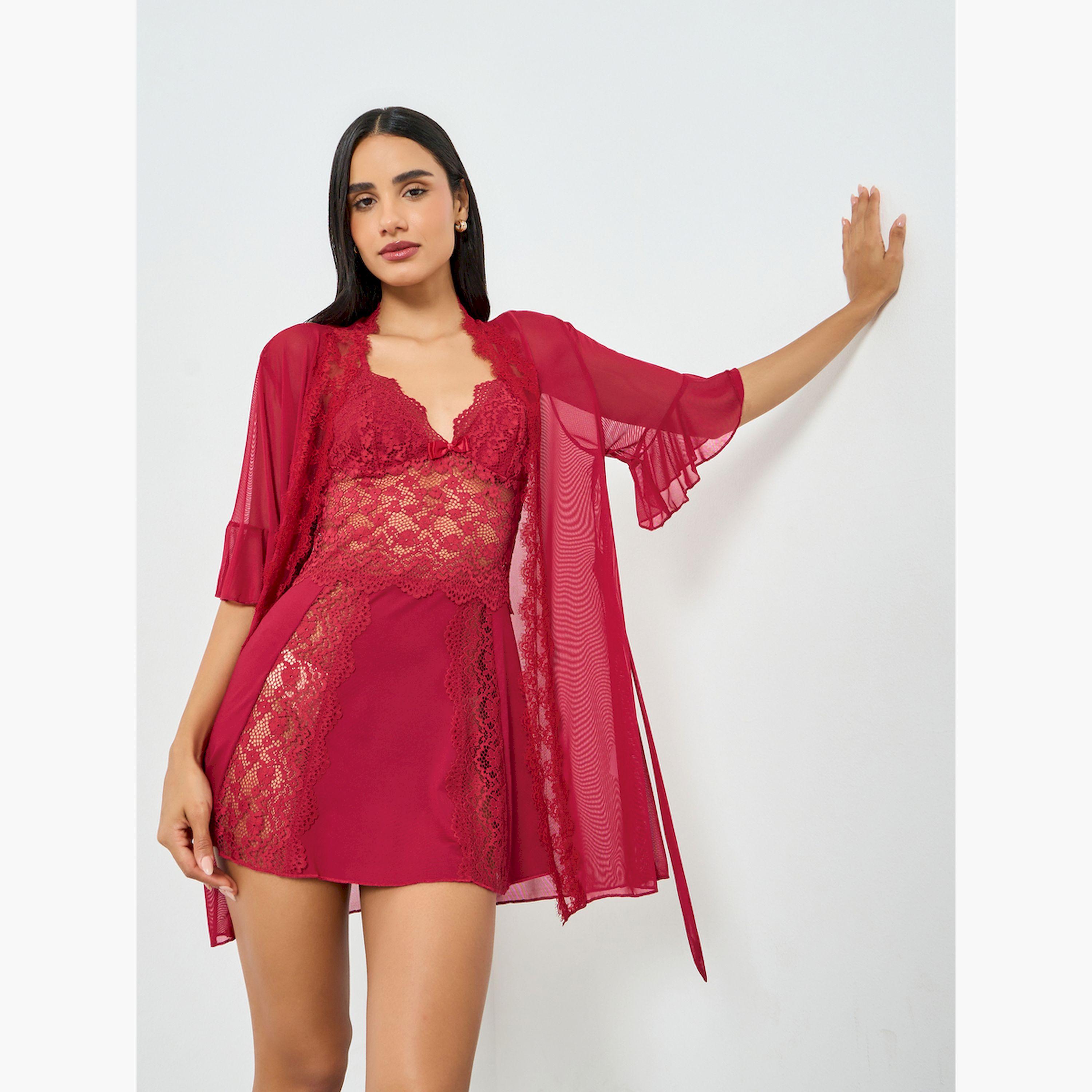 طقم روب وقميص نوم بتفاصيل دانتيل-women-clothing-nightwear-robes-image-5