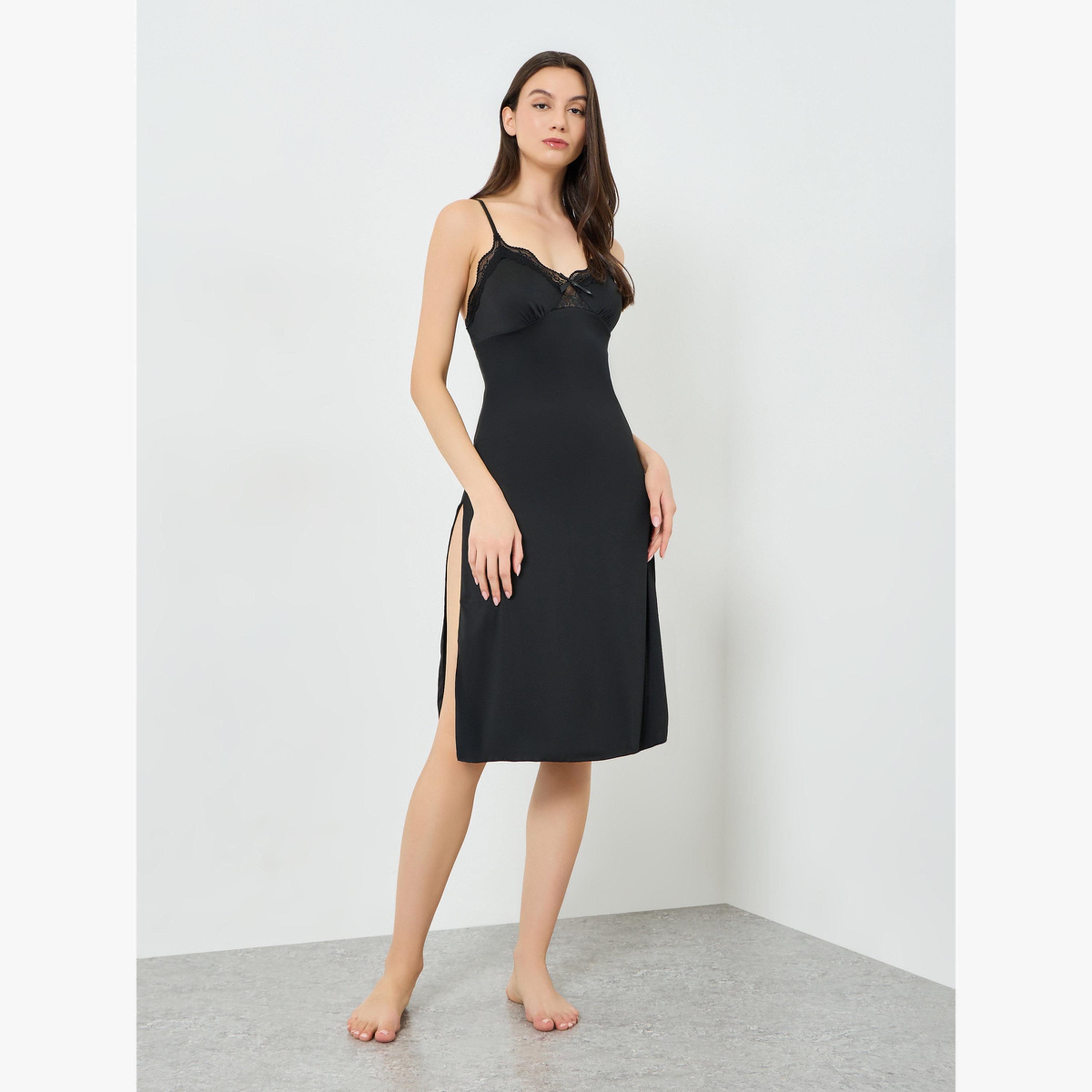 فستان لانجري بحمالات وتفاصيل دانتيل-women-clothing-nightwear-nighties-image-2