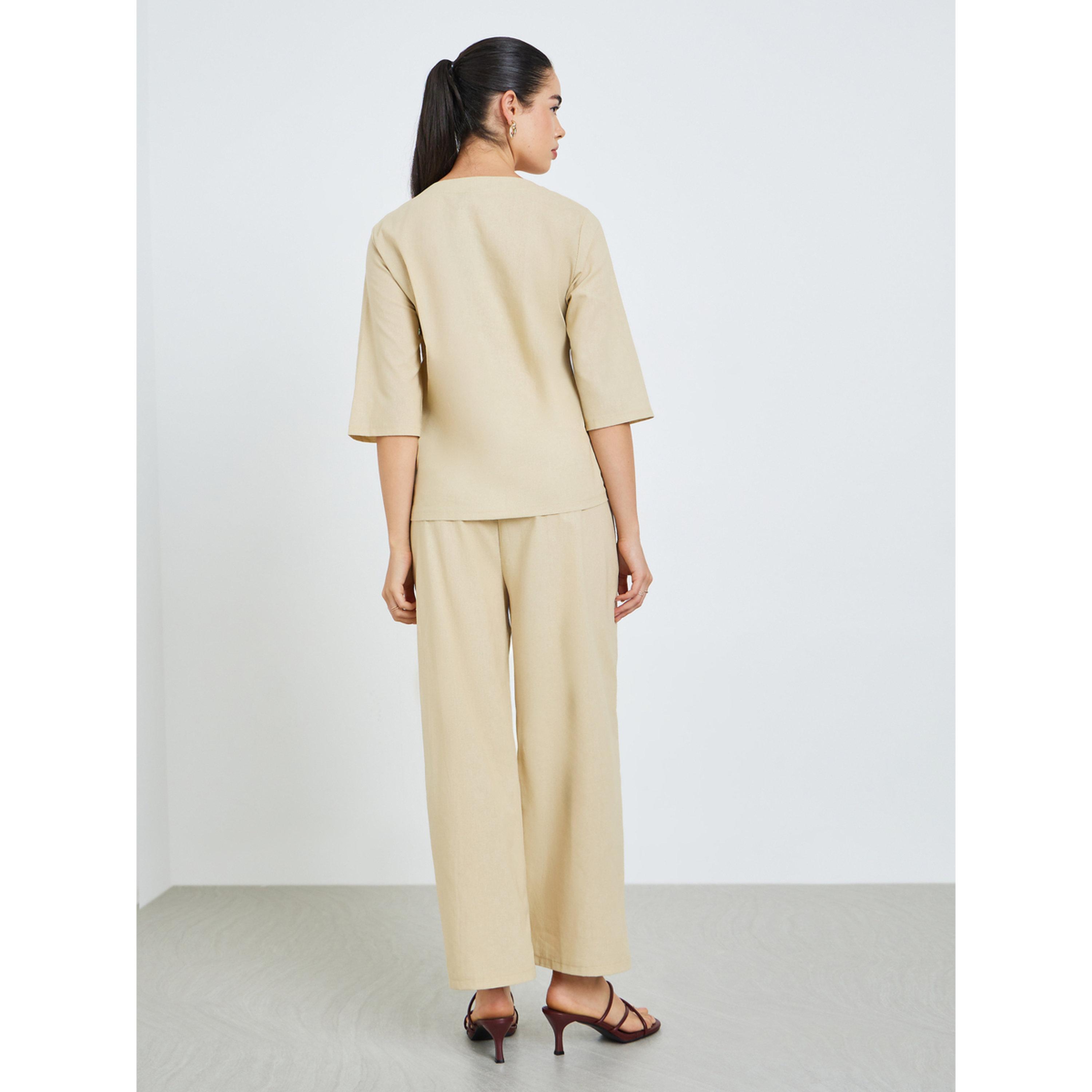طقم من بلوزة بطيات وبنطال واسع محتشم-women-arabicclothing-sets-image-5