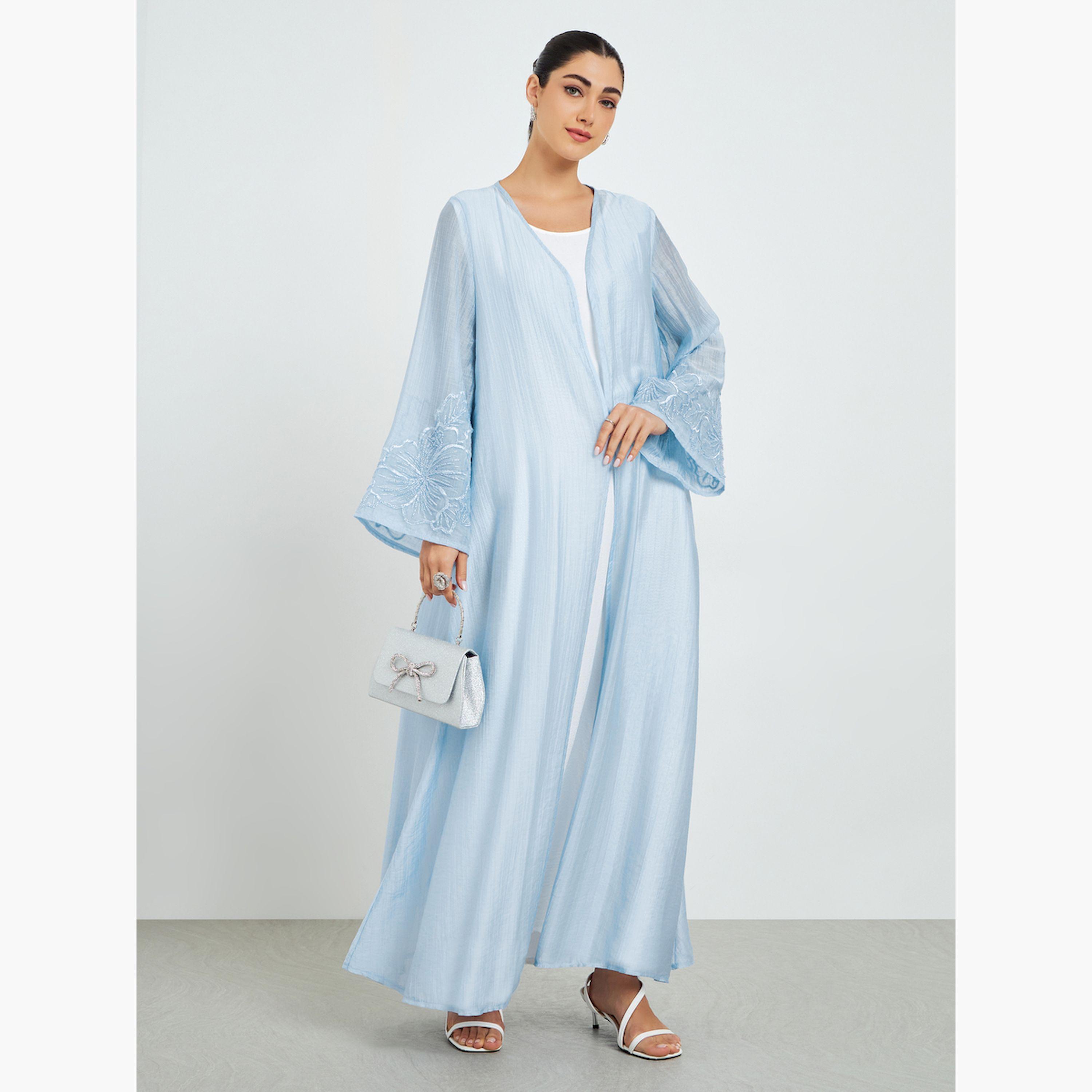 عباية بحافة واسعة وأكمام بتفاصيل مُطرّزة-women-arabicclothing-abayas-image-1
