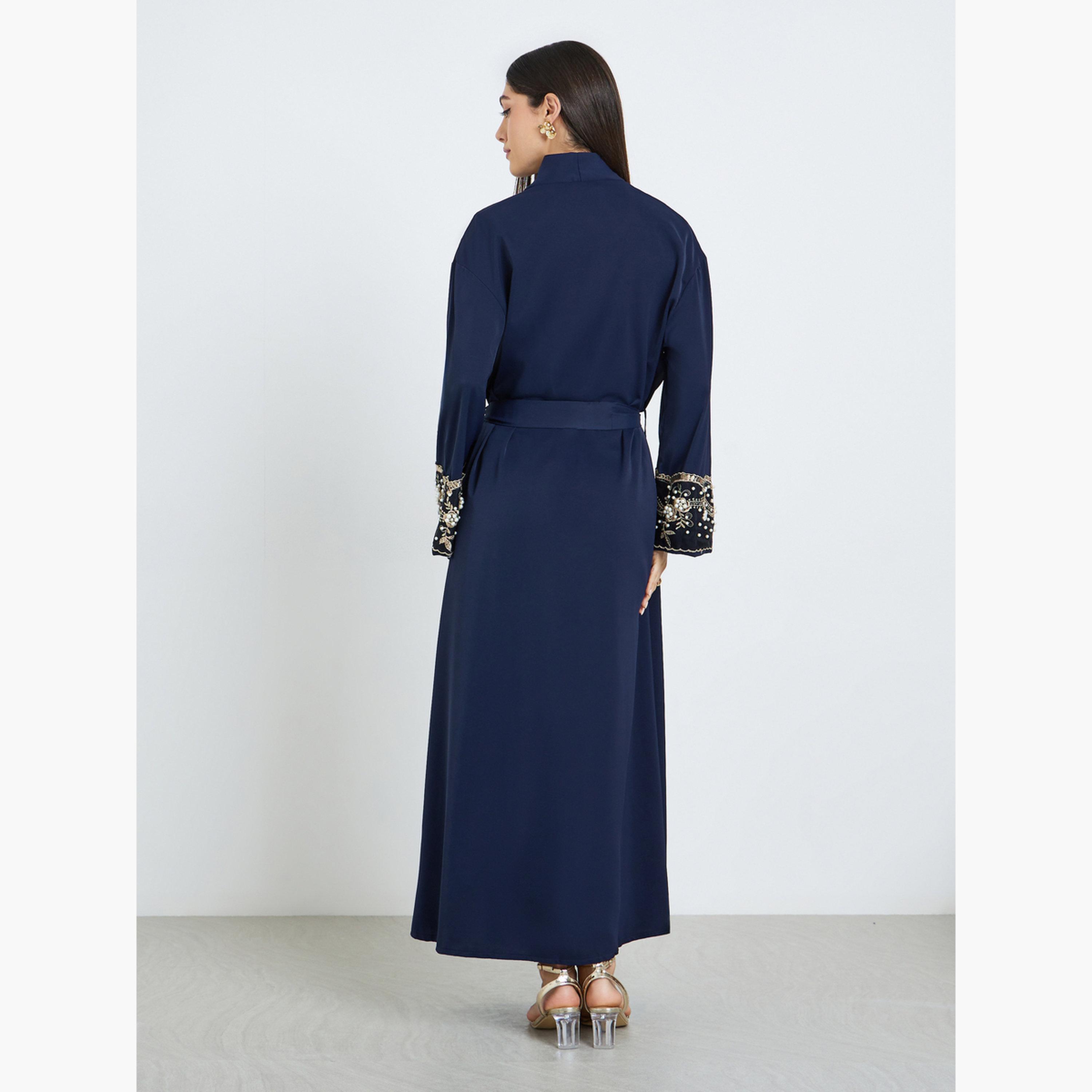 عباية كحلي بأكمام مزينة وأساور-women-arabicclothing-abayas-image-3
