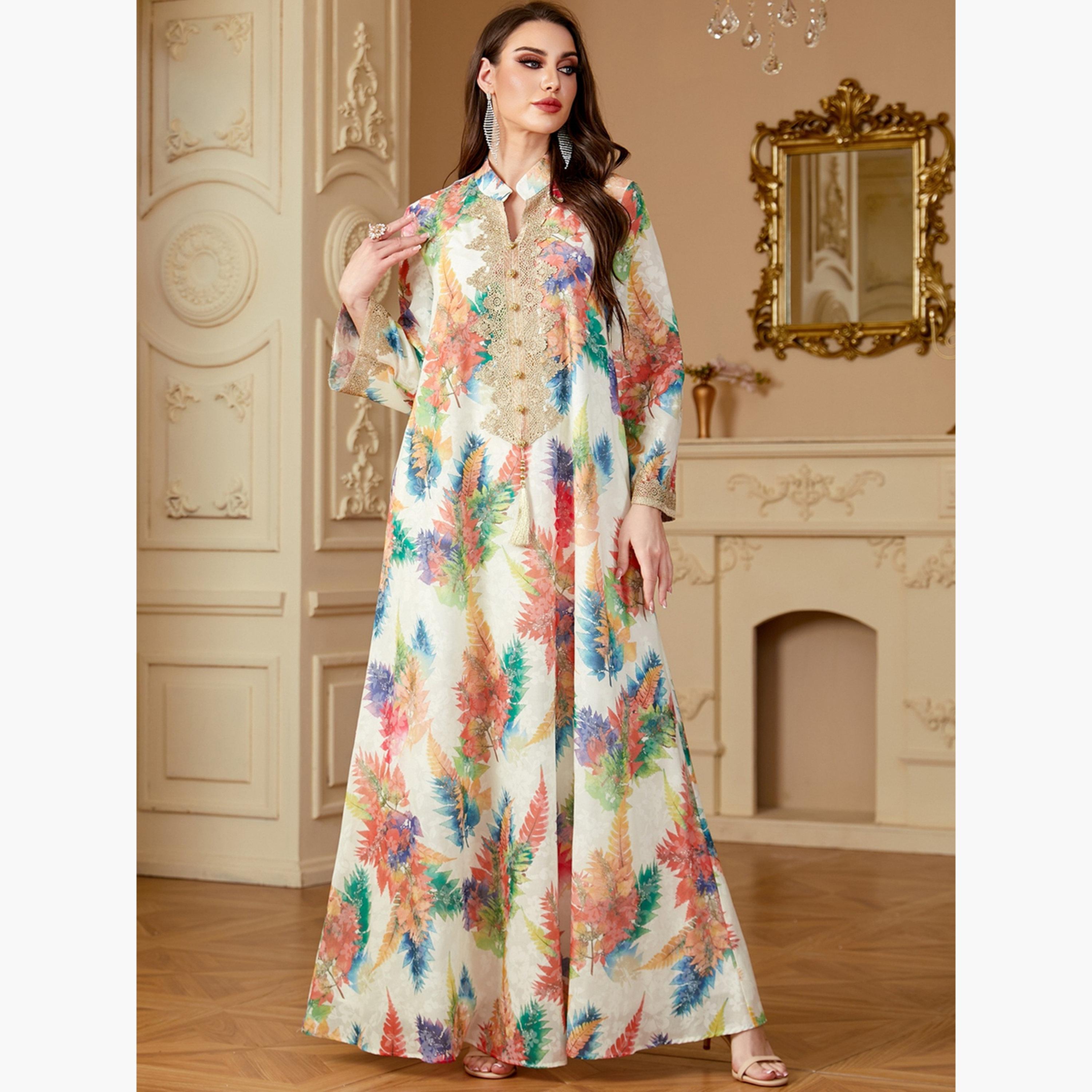 جلابية برقعة مطرزة وطبعة أوراق شجر-women-arabicclothing-jalabiyas-image-2