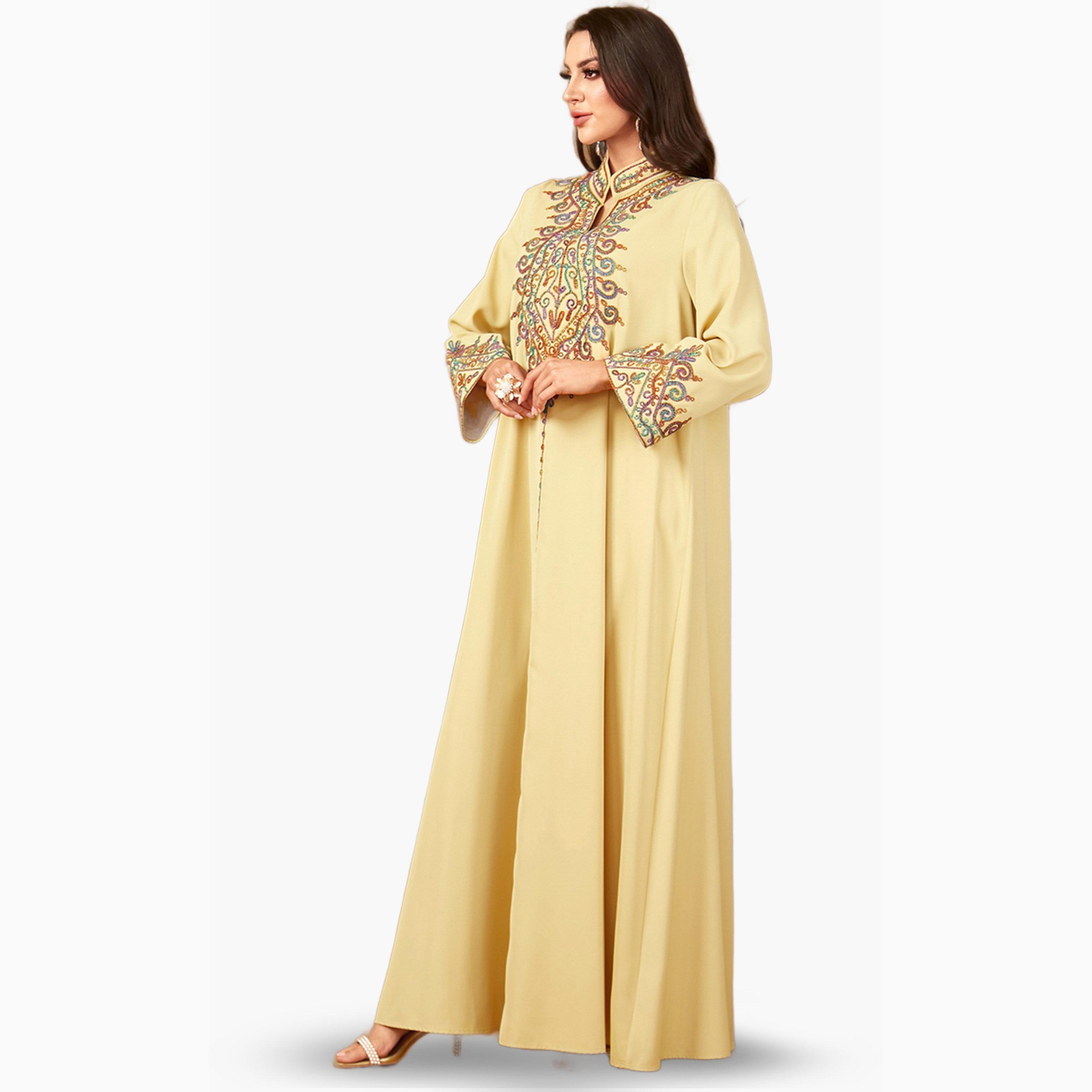 جلابية صفراء مطرزة بياقة وأكمام طويلة-women-arabicclothing-jalabiyas-image-3