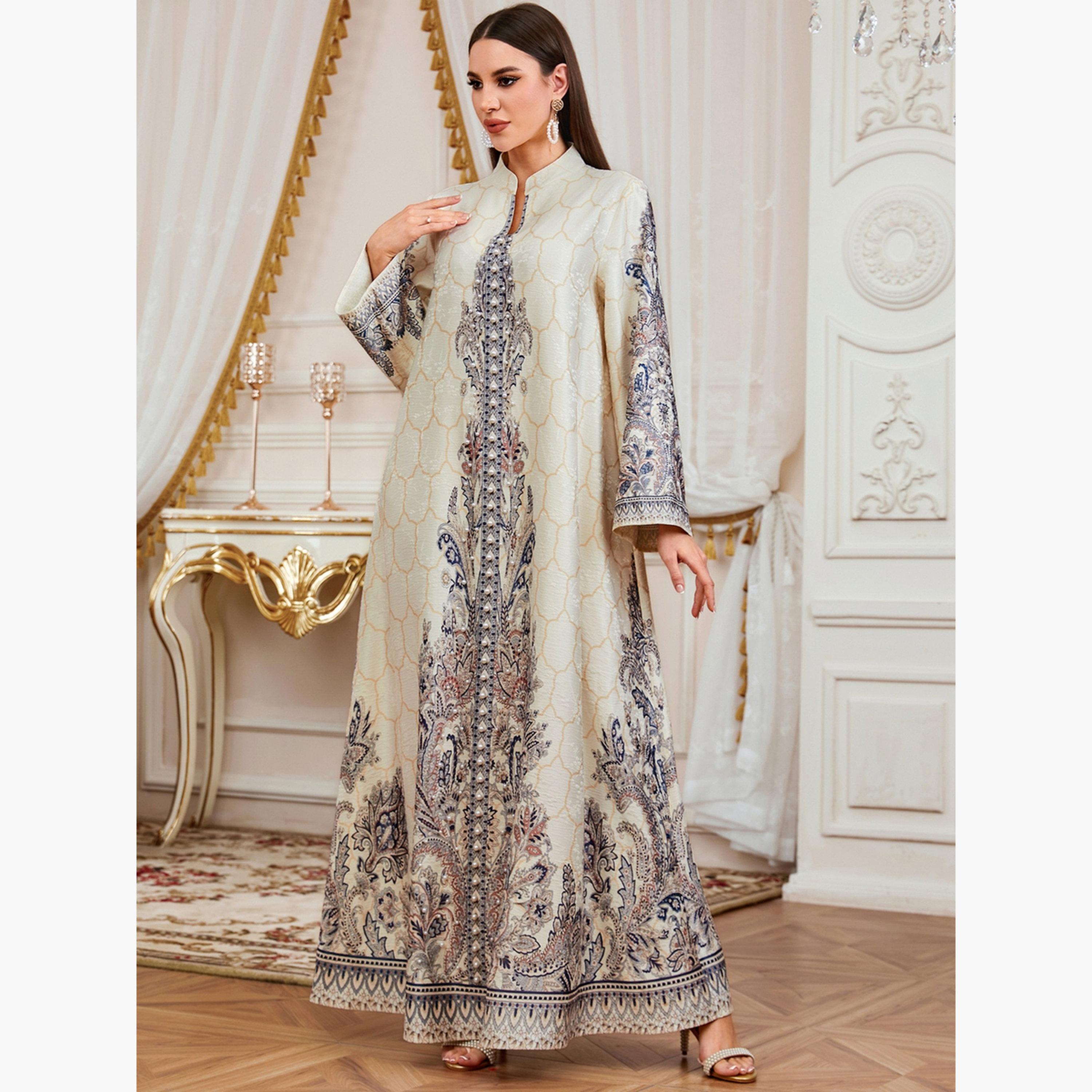 جلابية نسائية بطبعة زهور مزينة بلؤلؤ صناعي-women-arabicclothing-jalabiyas-image-2