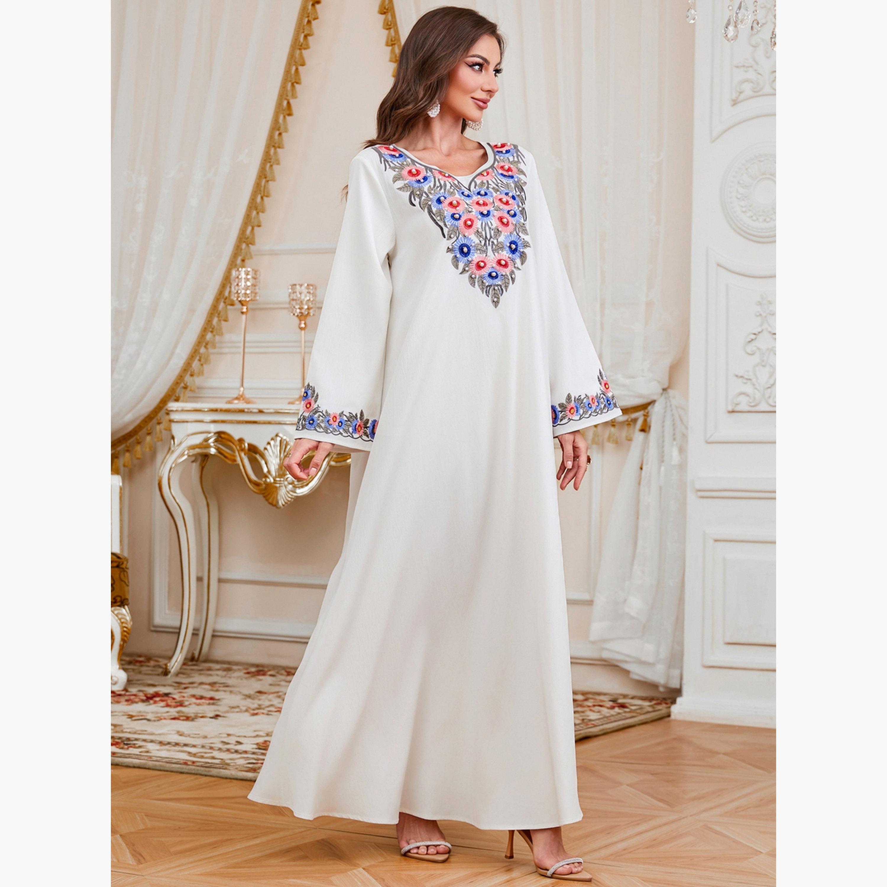جلابية نسائية مطرزة بلؤلؤ صناعي-women-arabicclothing-jalabiyas-image-2