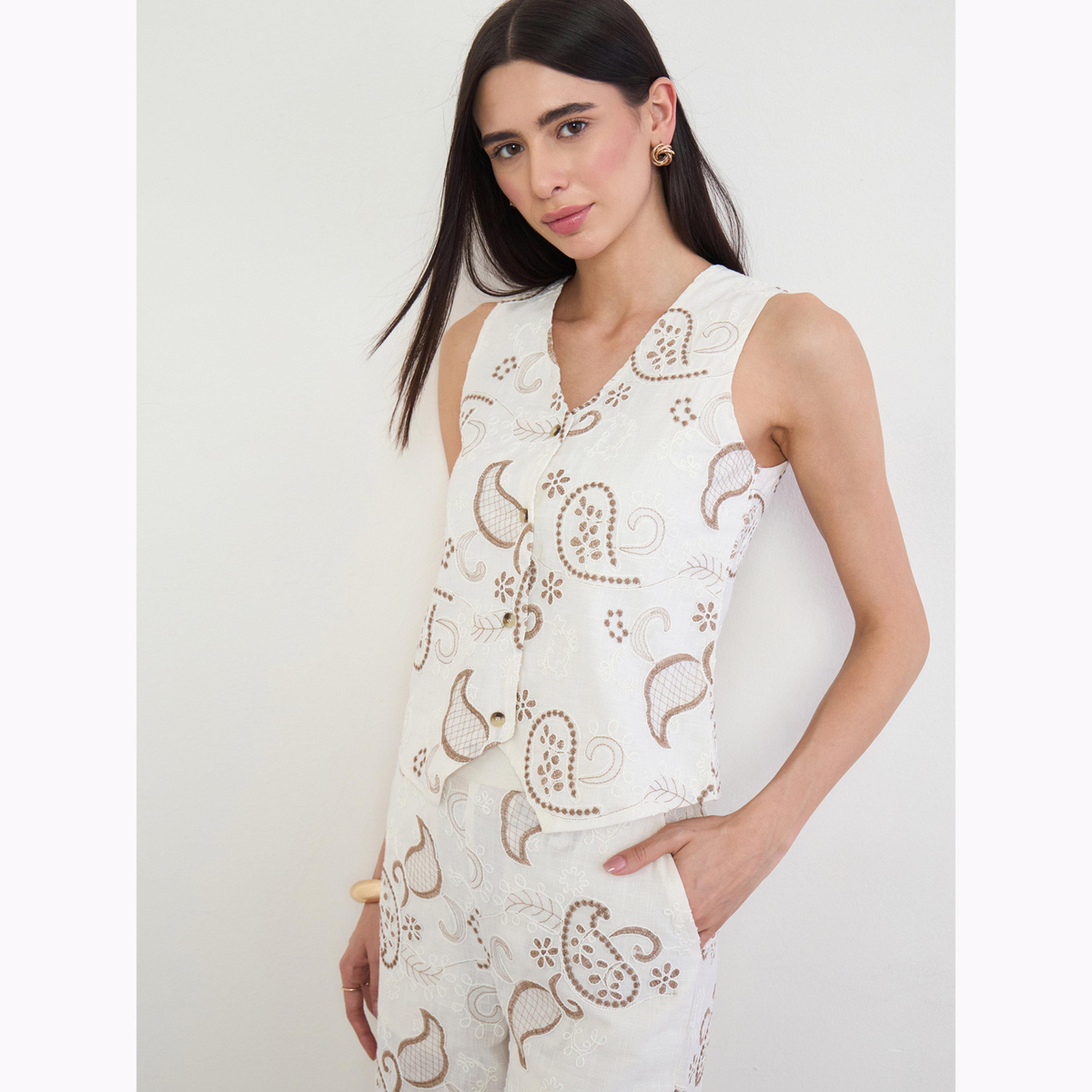 صدرية قطن مطرزة لون أوف وايت-women-clothing-shirtsandblouses-blouses-image-5