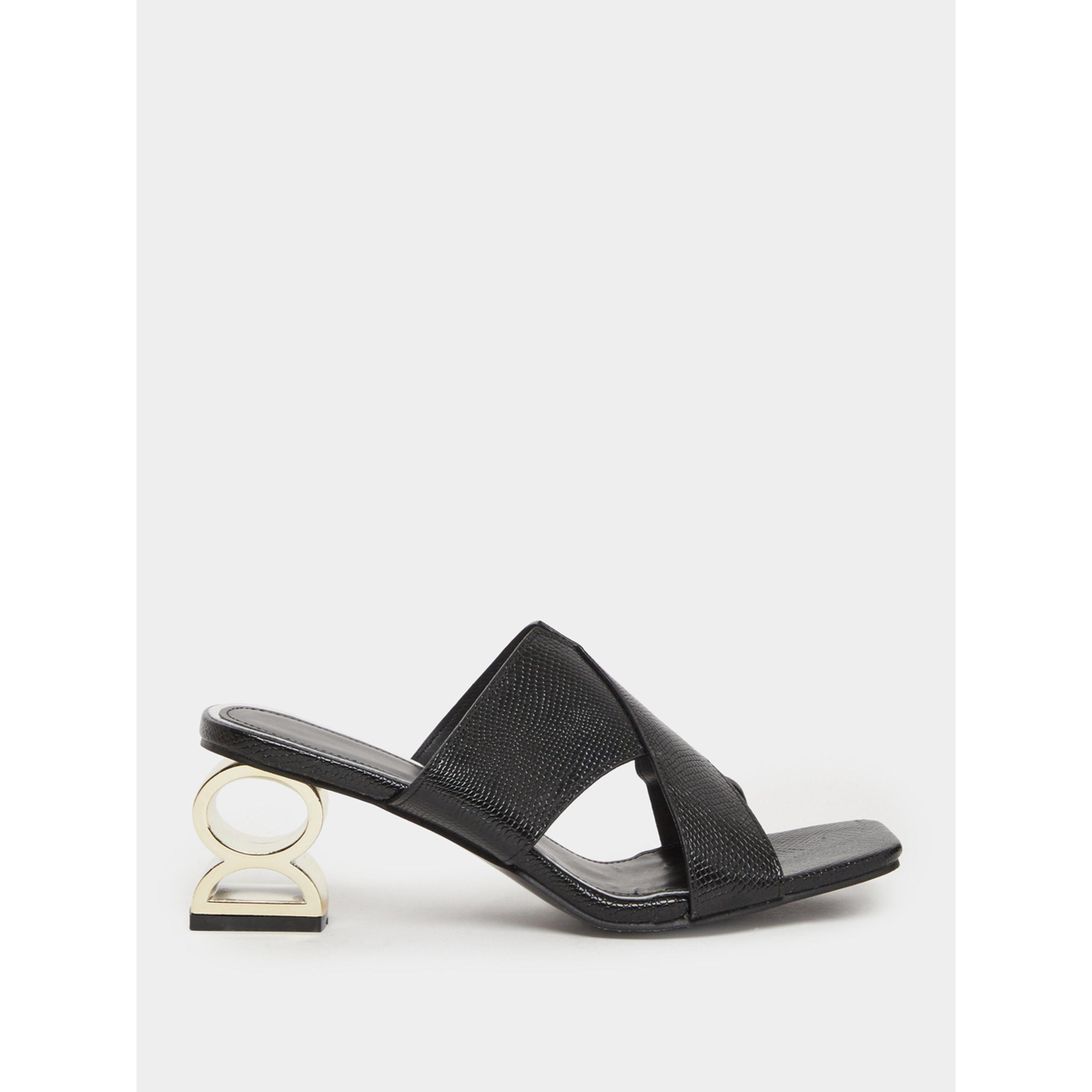 صندل نسائي أسود بقماش بارز وكعب متوسط-women-shoes-sandals-heeled-image-2