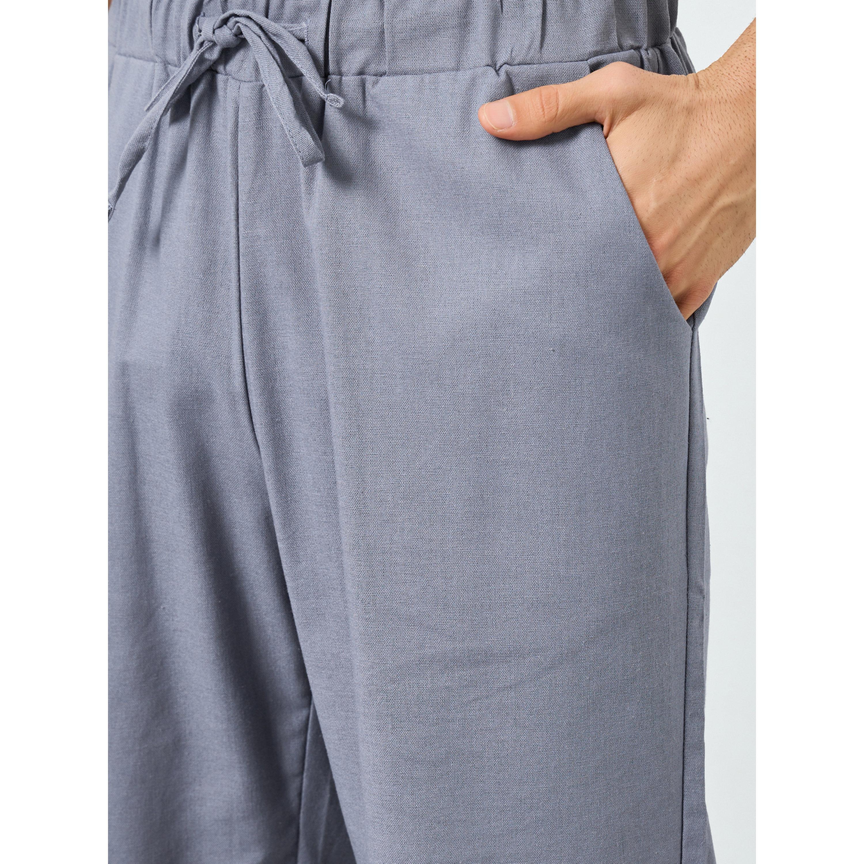 بنطال مريح برباط خصر-men-clothing-bottoms-joggers-image-3