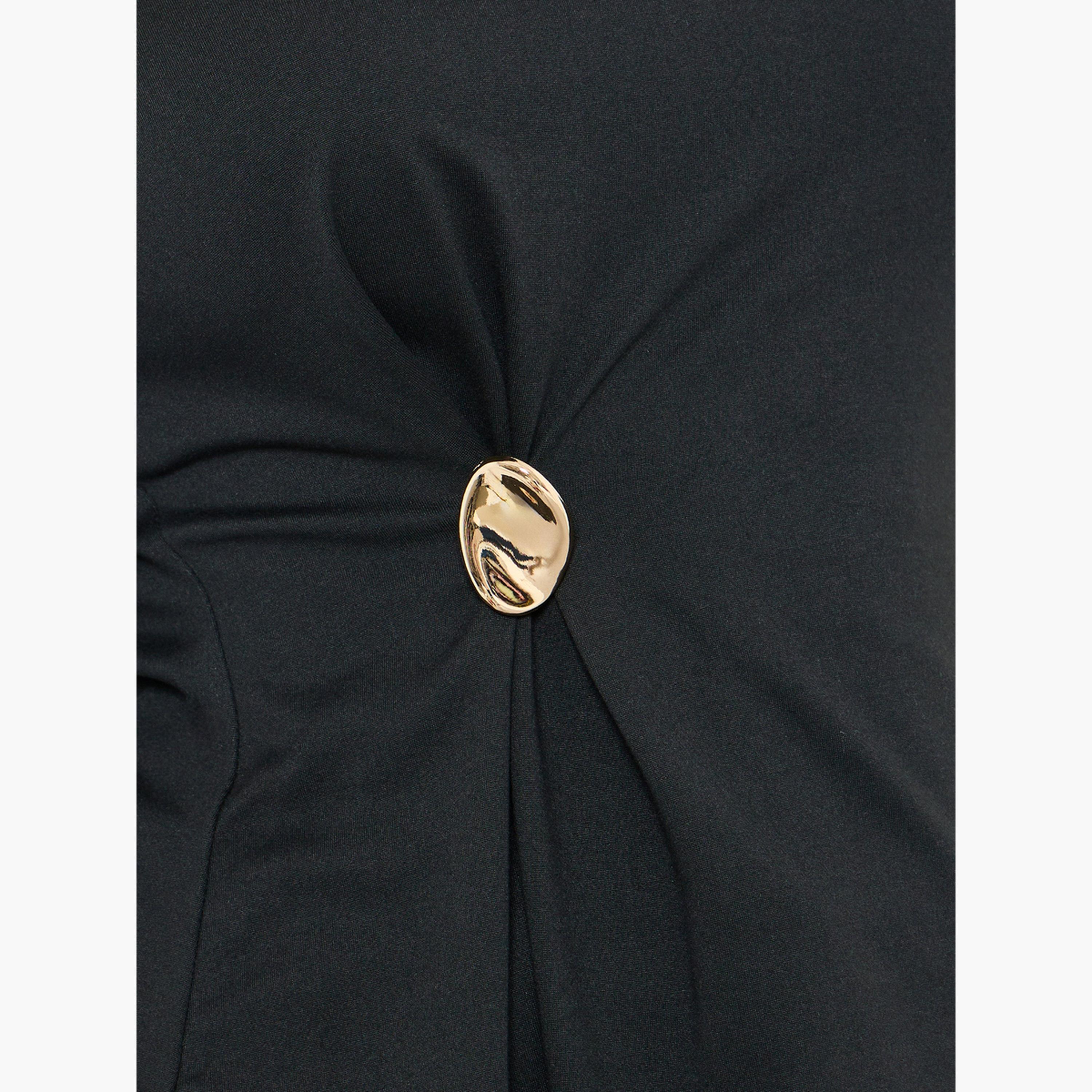 بلوزة لف بتفاصيل أزرار لون أسود-women-clothing-shirtsandblouses-blouses-image-3