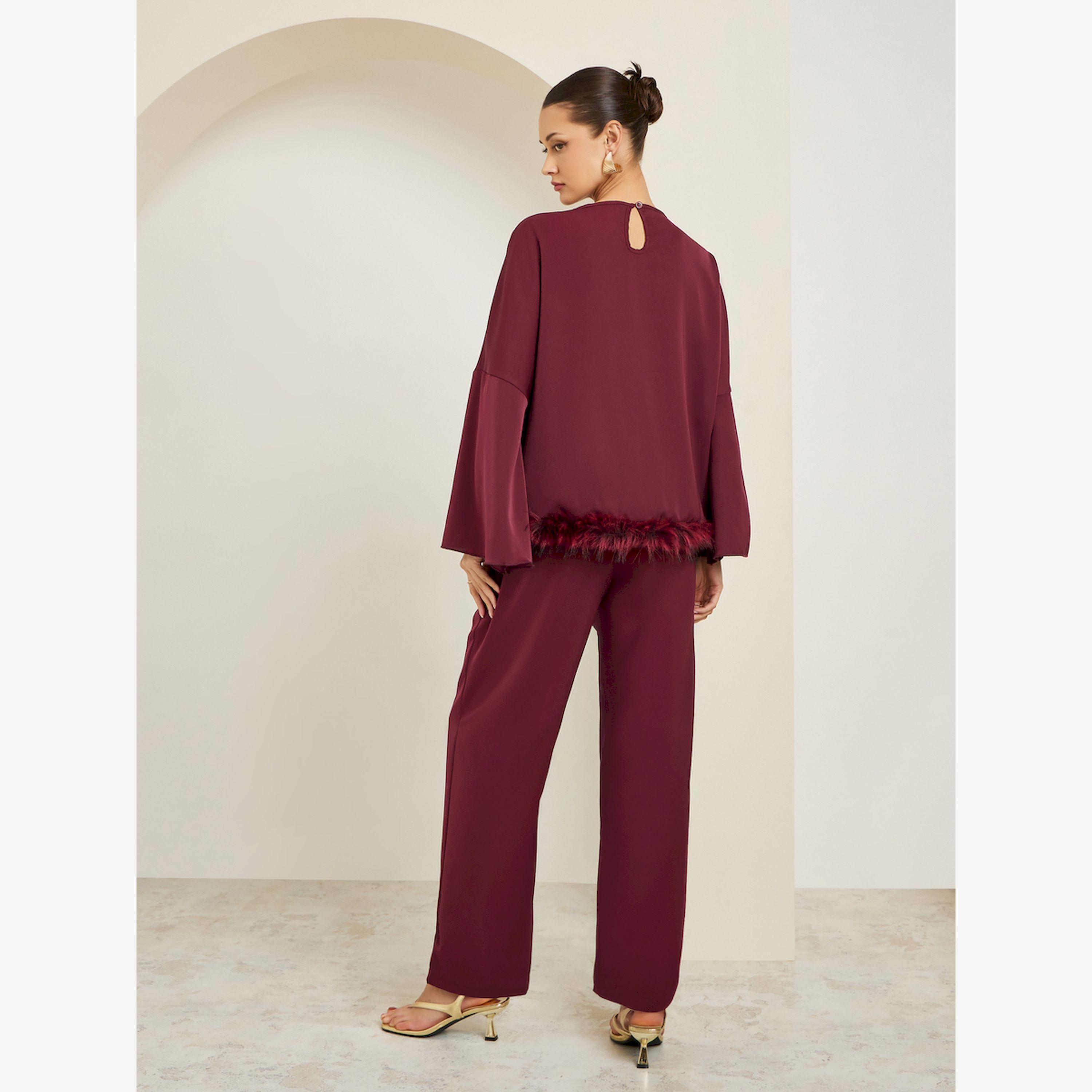 طقم منسق من بلوزة وبنطال بتفاصيل ريش صناعي-women-clothing-coordsets-image-3