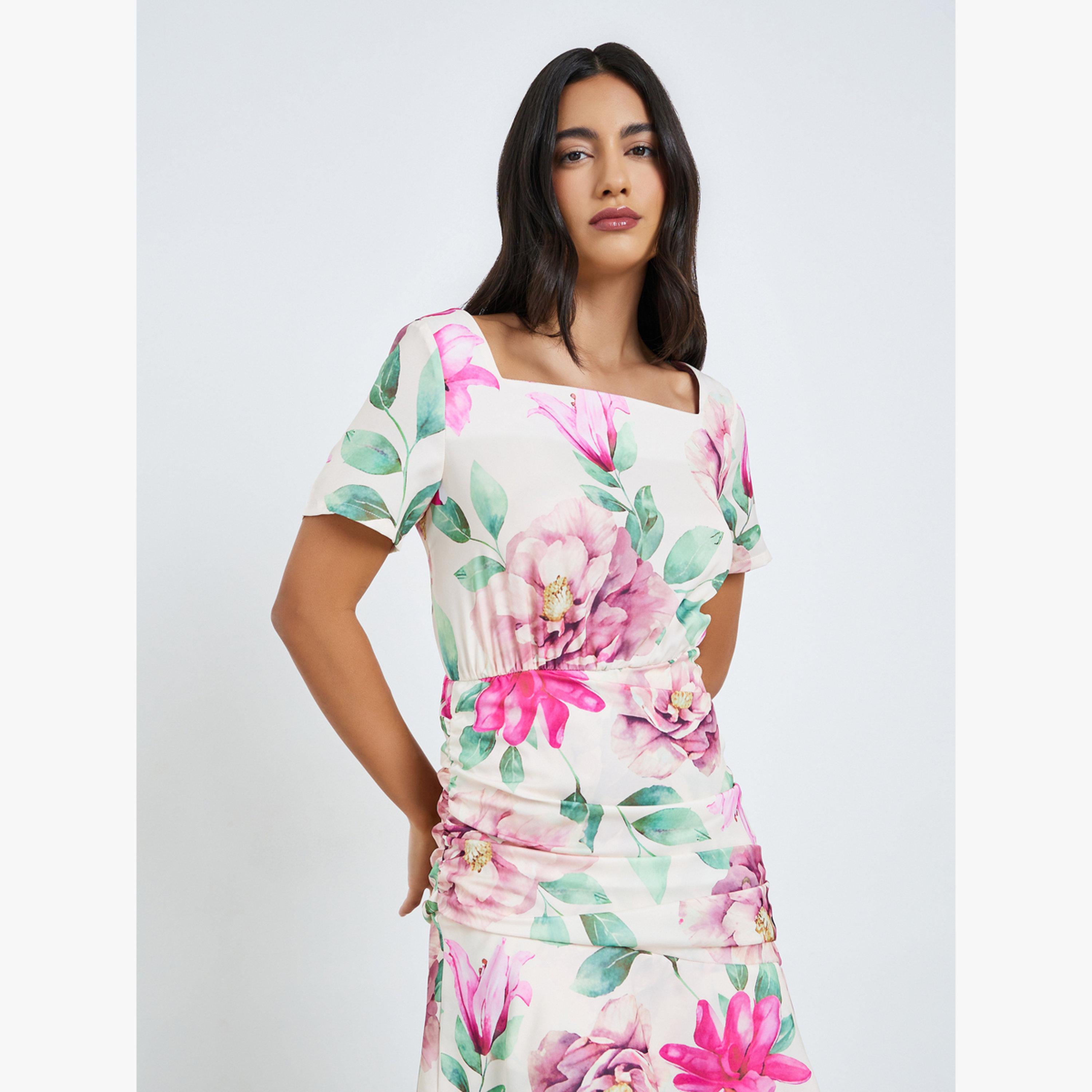 Styli Floral Short Sleeves Tiered Maxi Dress-women-clothing-dresses-image-2
