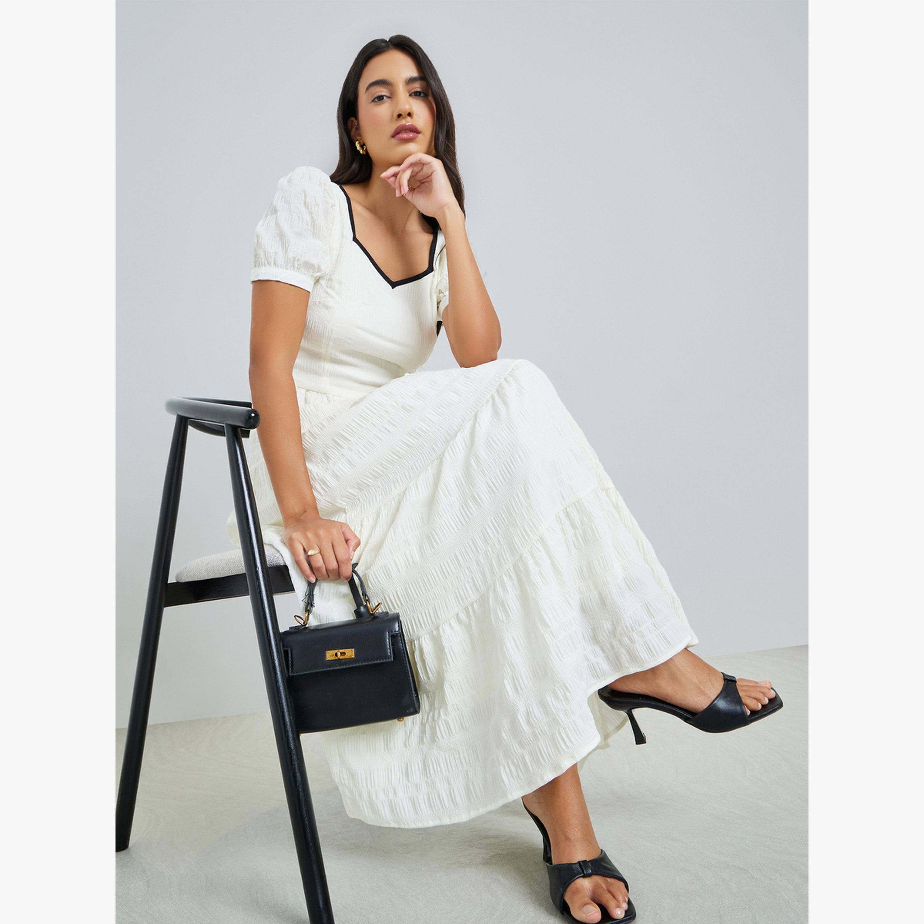فستان طويل بطبقات وأكمام قصيرة وملمس بارز-women-clothing-dresses-image-2