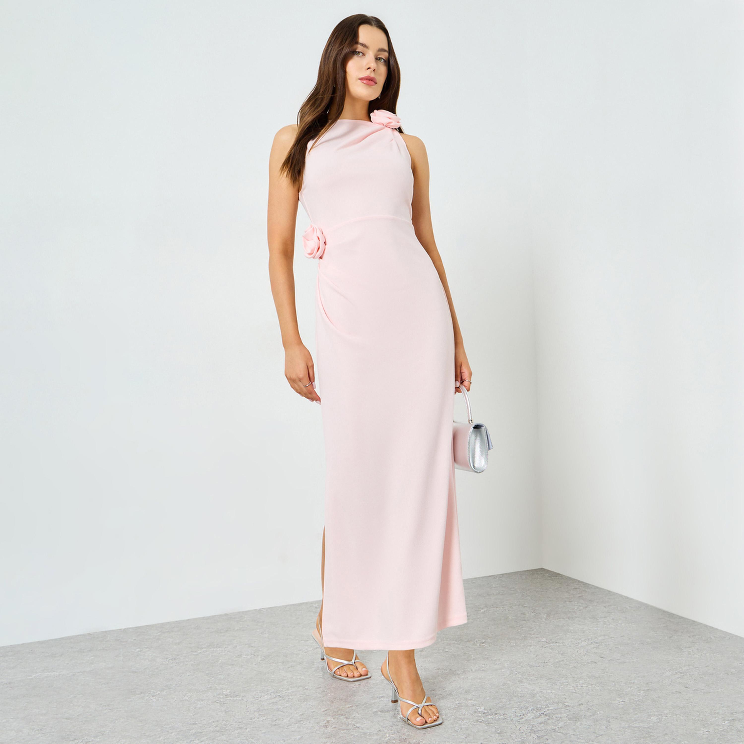 تيك تو - فستان ماكسي بدون أكمام مزين بتفاصيل زهرية مطوية باللون الوردي-women-clothing-dresses-image-1