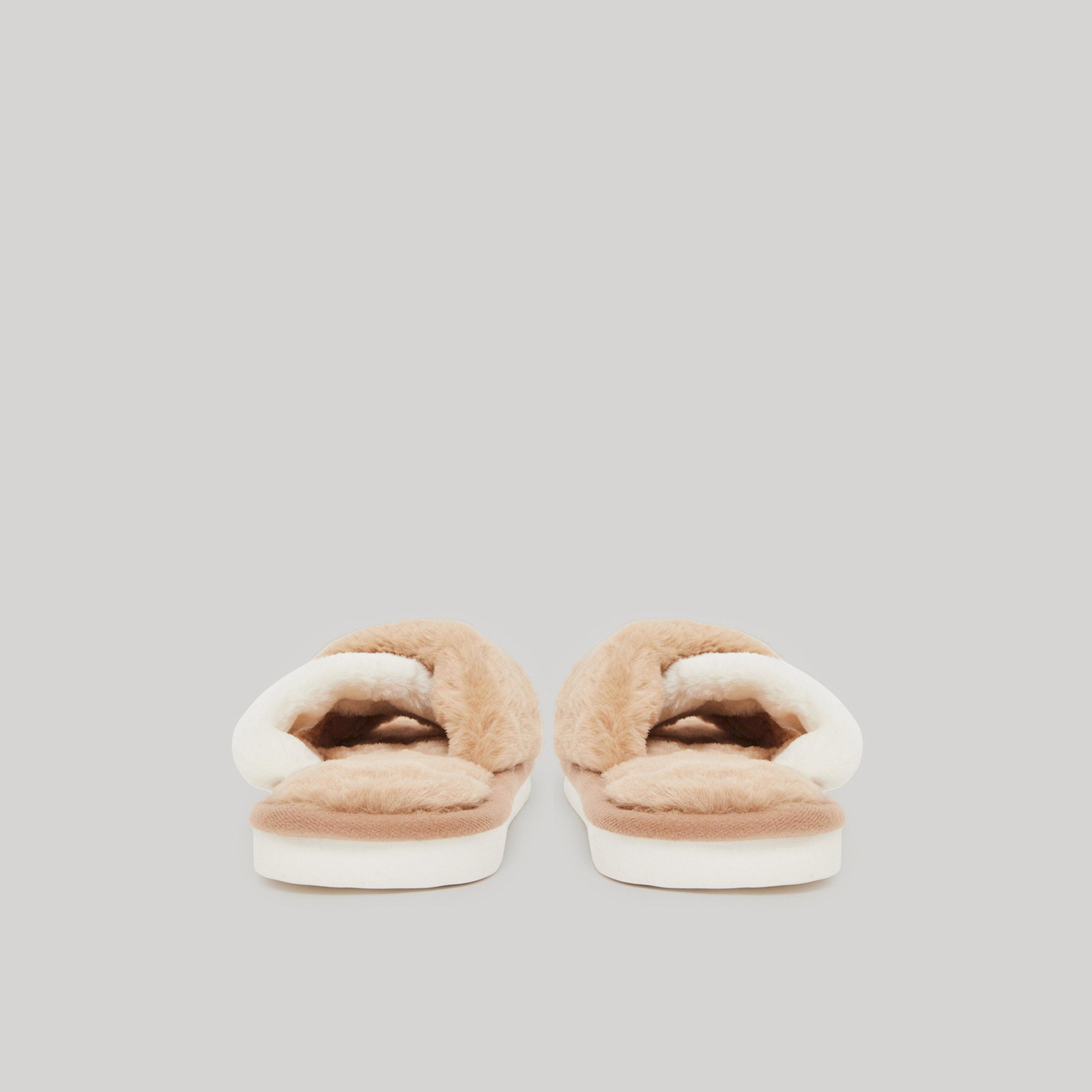 شبشب غرفة نوم فرو بتصميم متقاطع-women-shoes-bedroomslippers-image-4