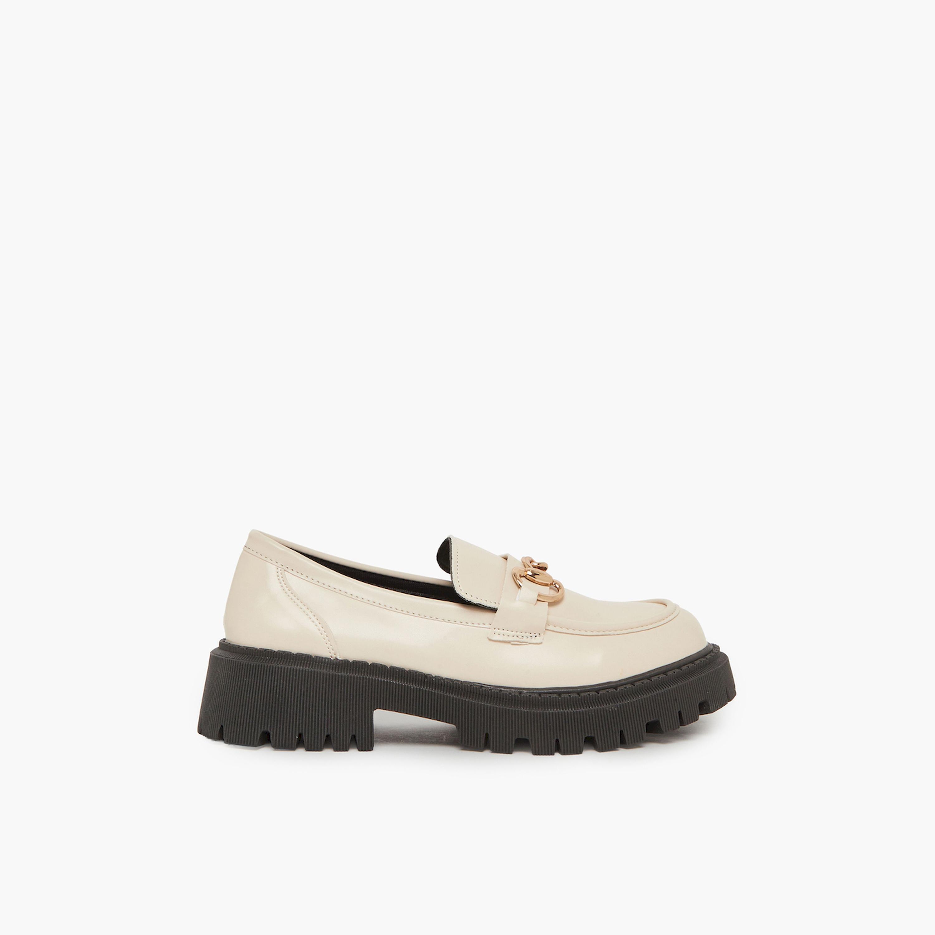 Styli Beige Chain Trim Loafers-women-shoes-loafersandmoccasins-image-2