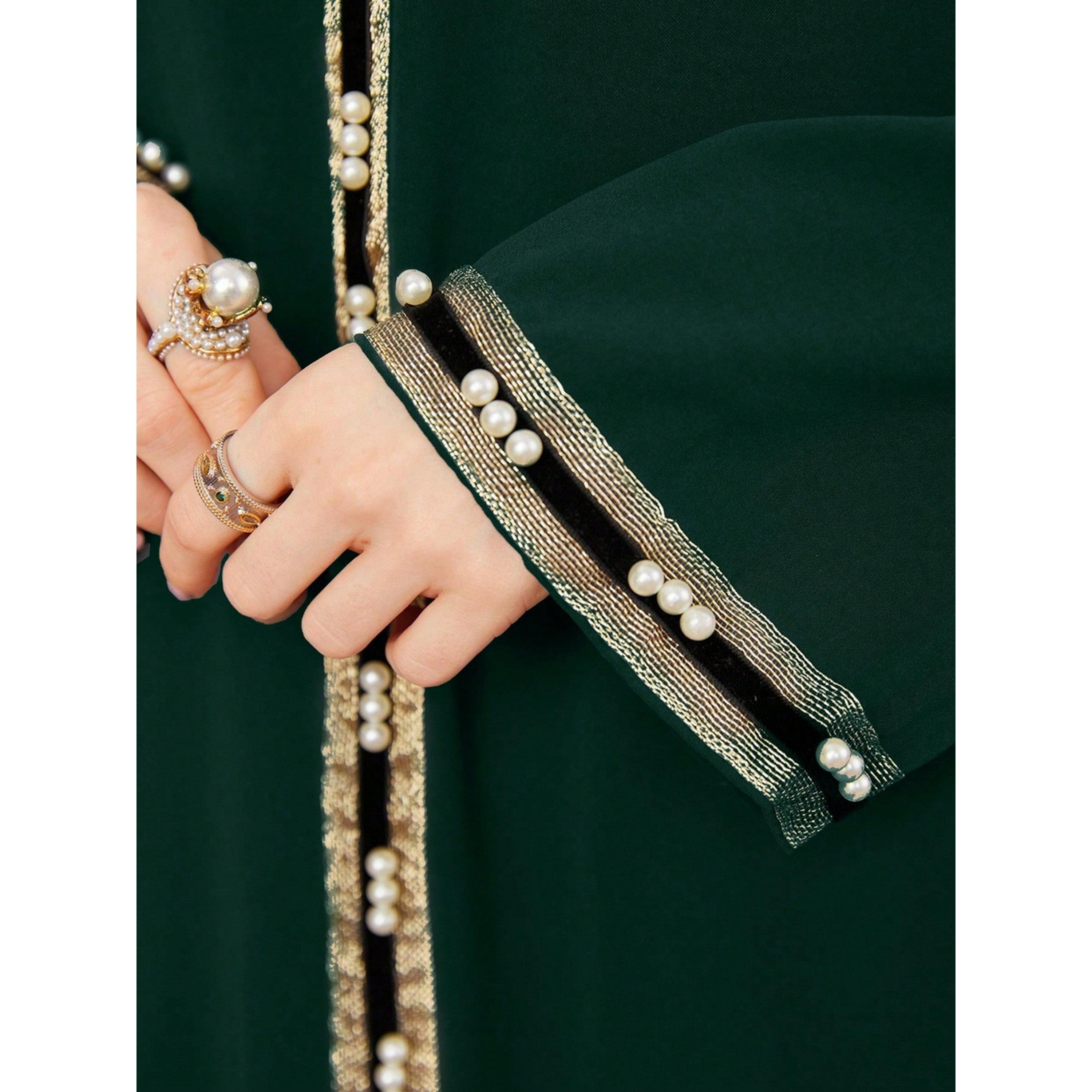 جلابية مطرزة بقصة واسعة-women-arabicclothing-jalabiyas-image-5