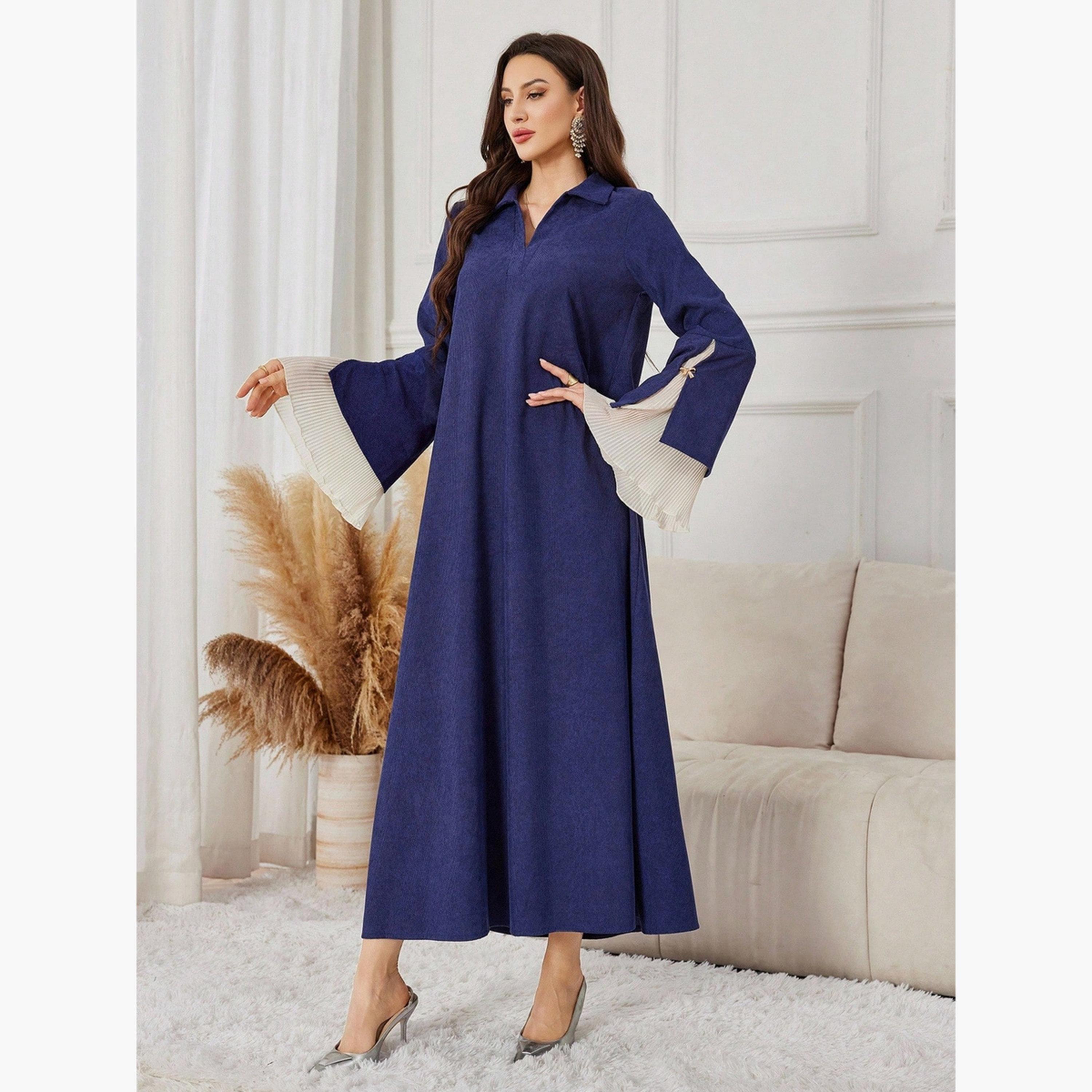 جلابية كحلي بياقة مفتوحة وأكمام واسعة-women-arabicclothing-jalabiyas-image-3