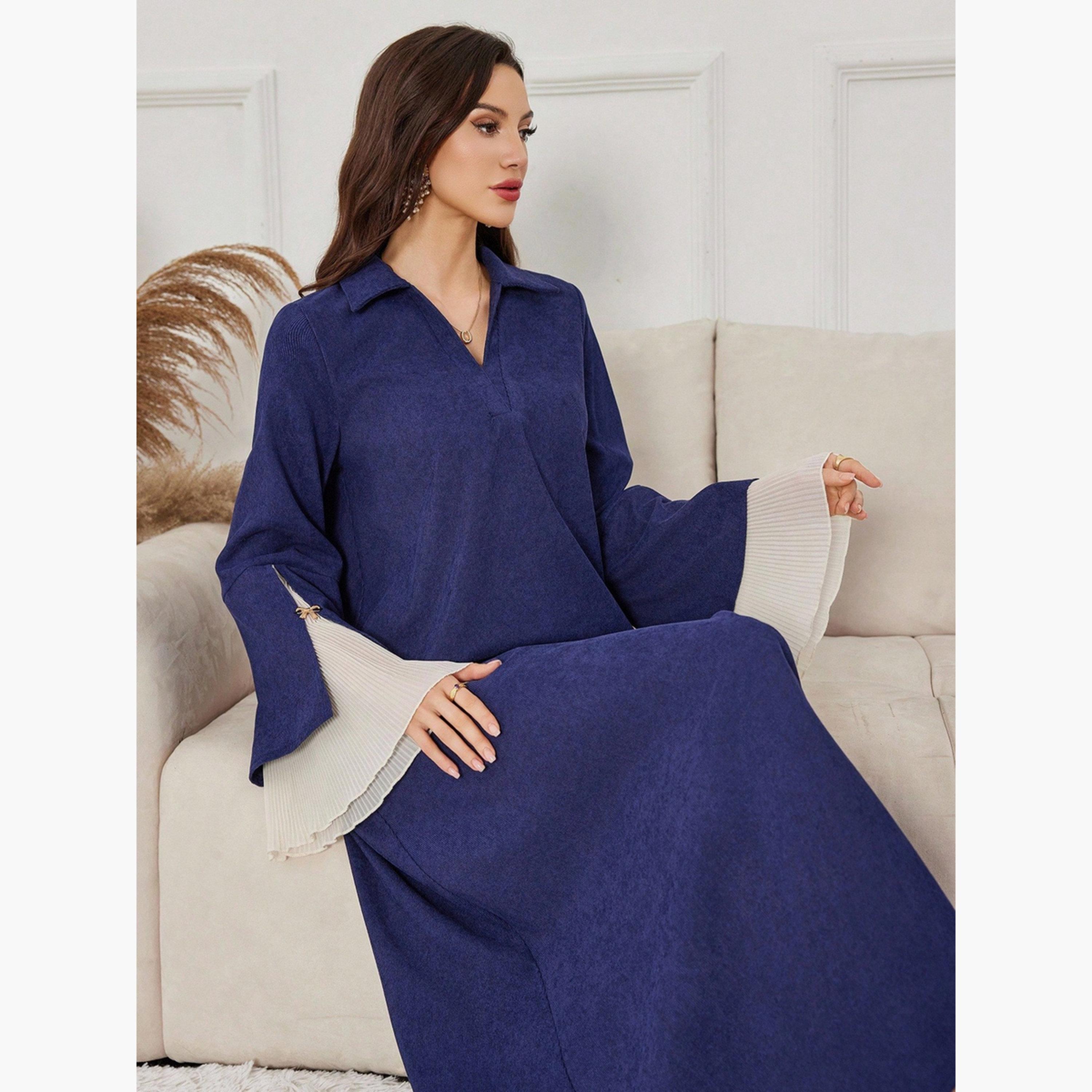 جلابية كحلي بياقة مفتوحة وأكمام واسعة-women-arabicclothing-jalabiyas-image-5