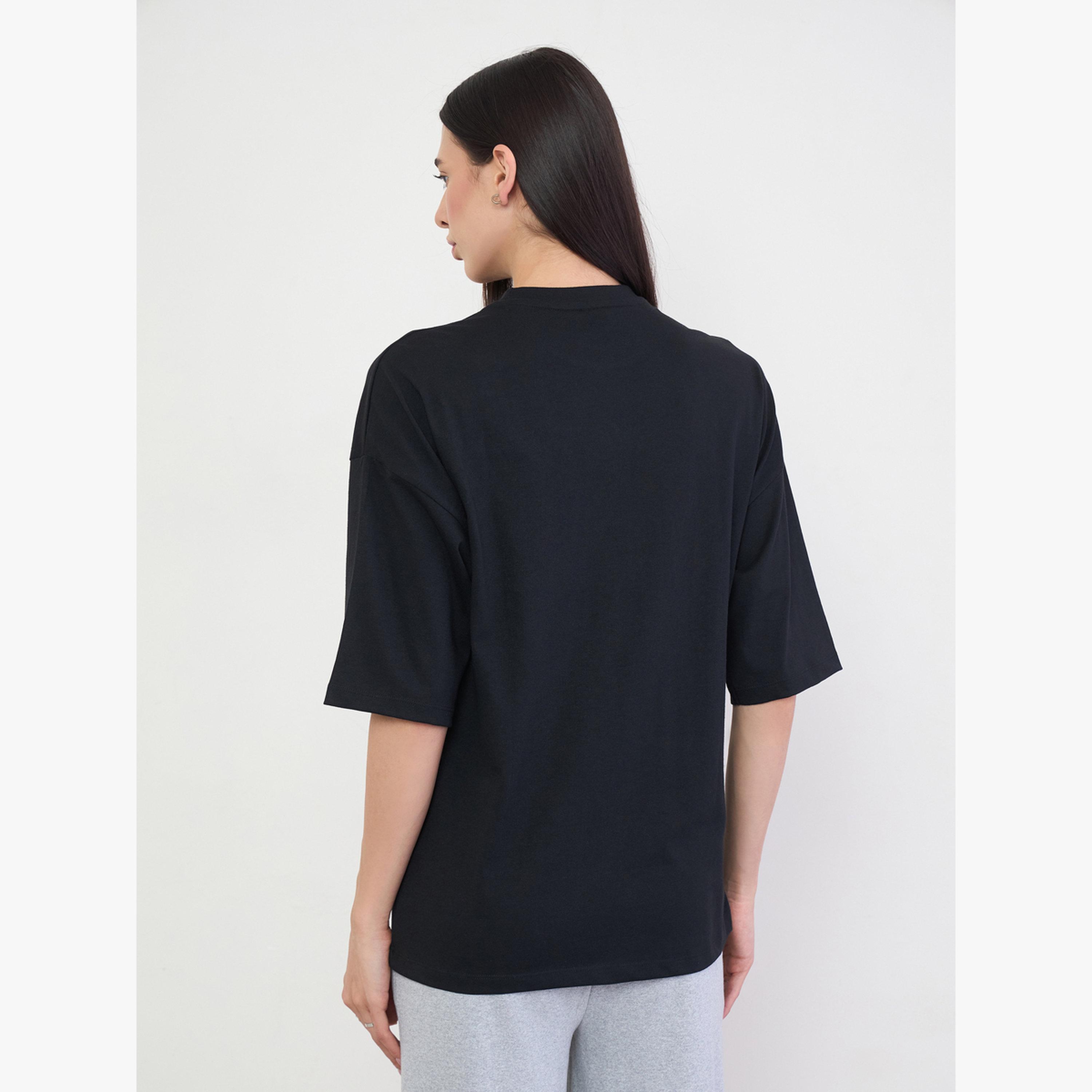 تيشيرت فضفاض بطبعة شعار-women-clothing-tshirts-image-4