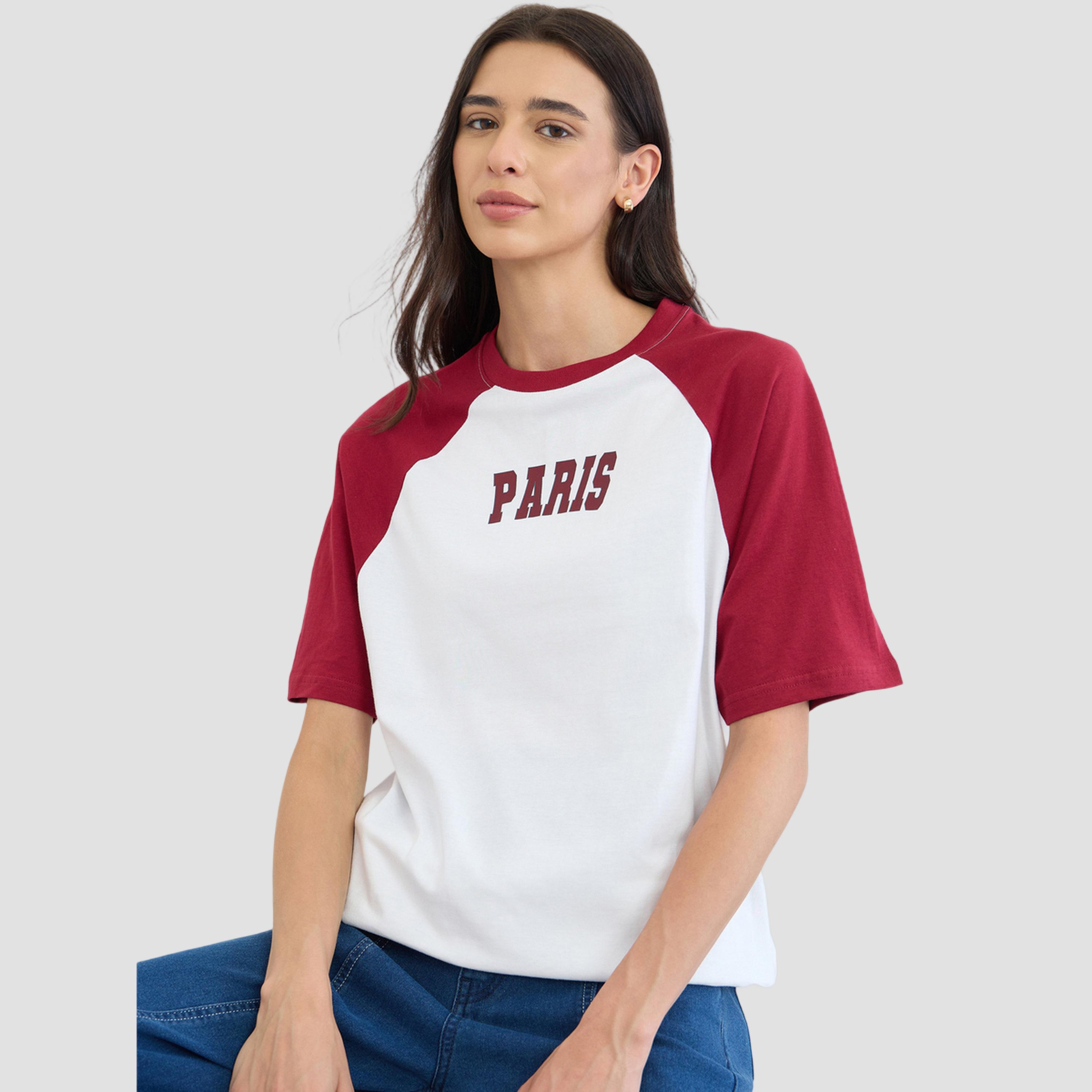 تيشيرت بأكمام راجلان وقصة فضفاضة وطبعة كتابة-women-clothing-tshirts-image-3