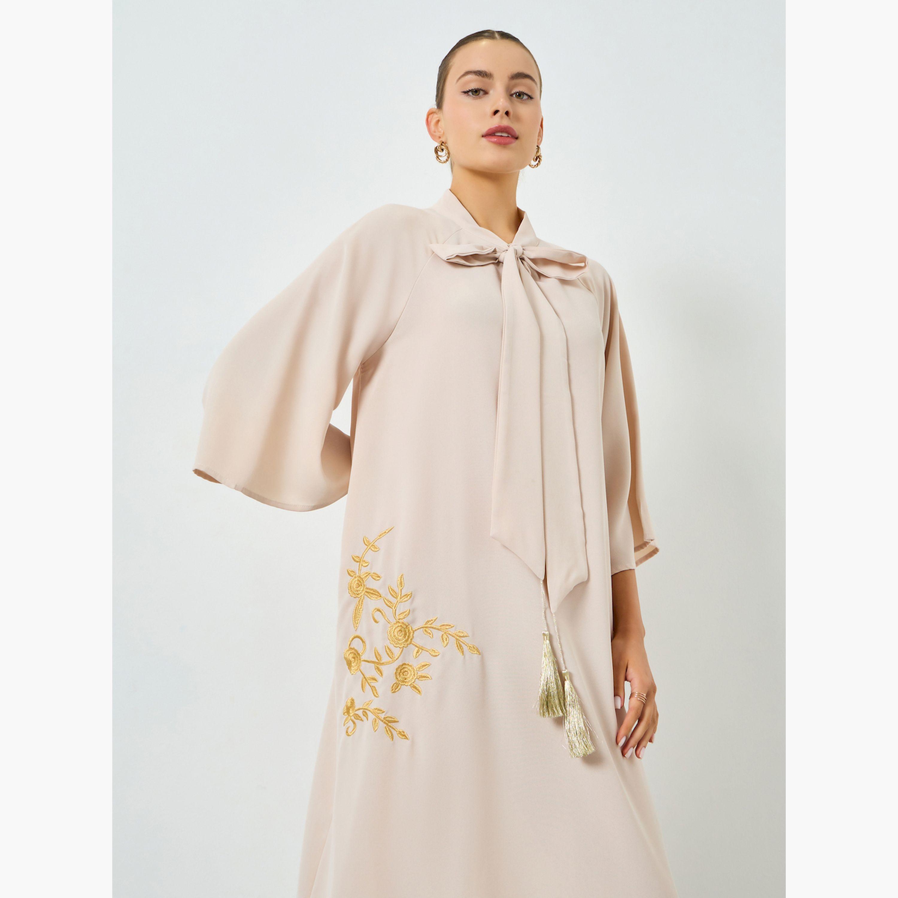 جلابية بيج مطرزة بربطة عنق-women-arabicclothing-jalabiyas-image-2