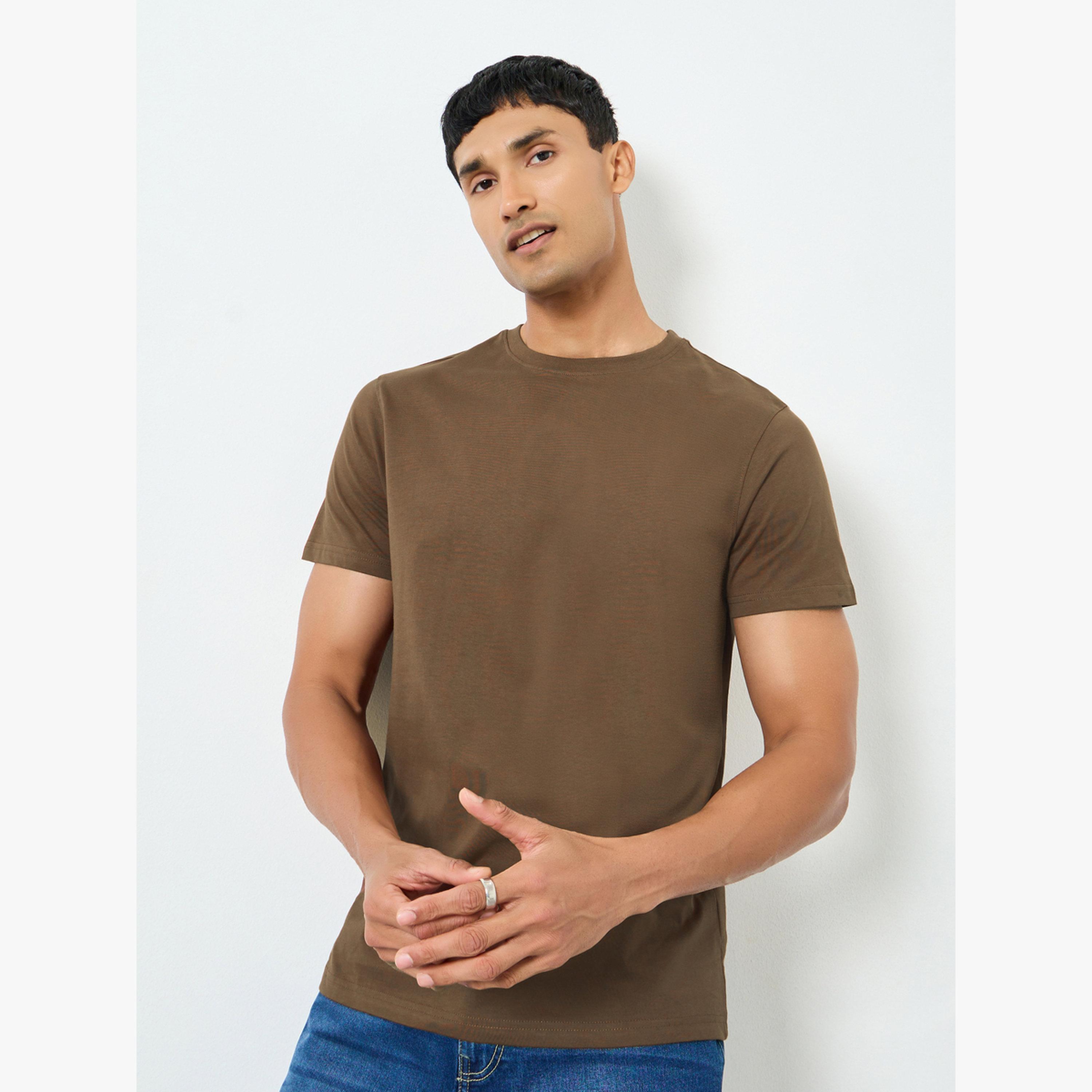 Styli Men Brown Crew Neck Regular Fit T-Shirt-men-clothing-tshirtsandpolos-tshirts-image-1
