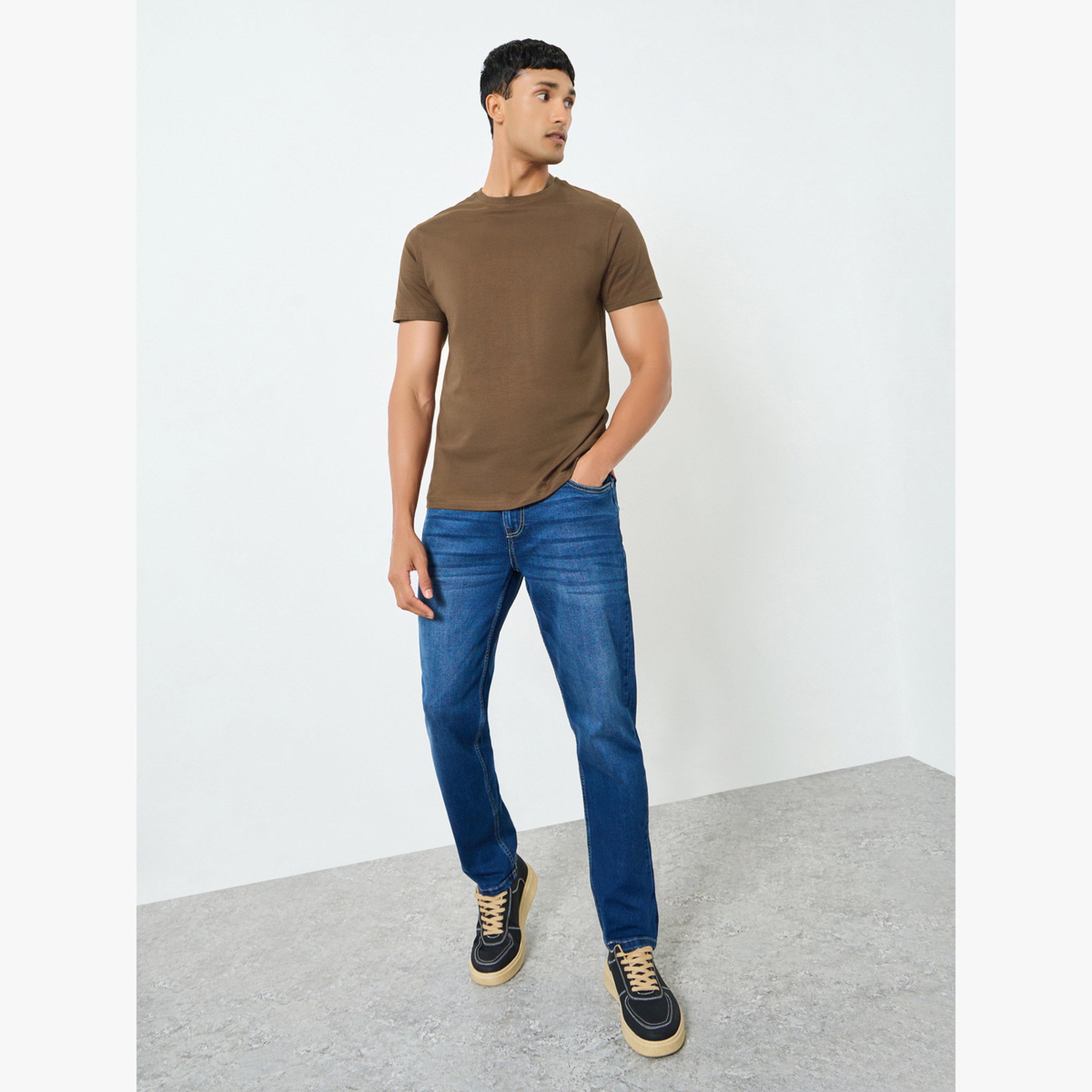 تيشيرت بياقة دائرية وقصة عادية-men-clothing-tshirtsandpolos-tshirts-image-2