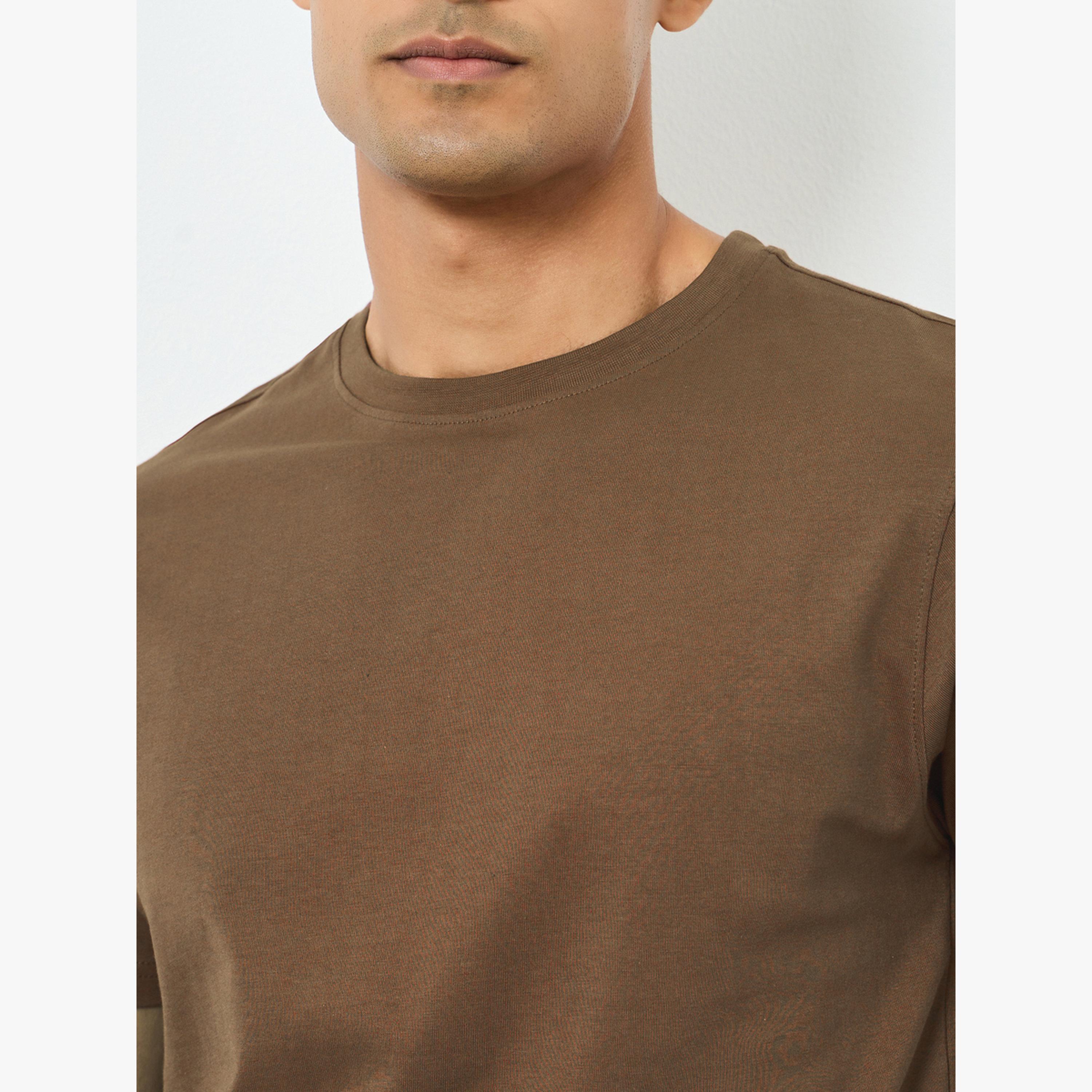 Styli Men Brown Crew Neck Regular Fit T-Shirt-men-clothing-tshirtsandpolos-tshirts-image-4
