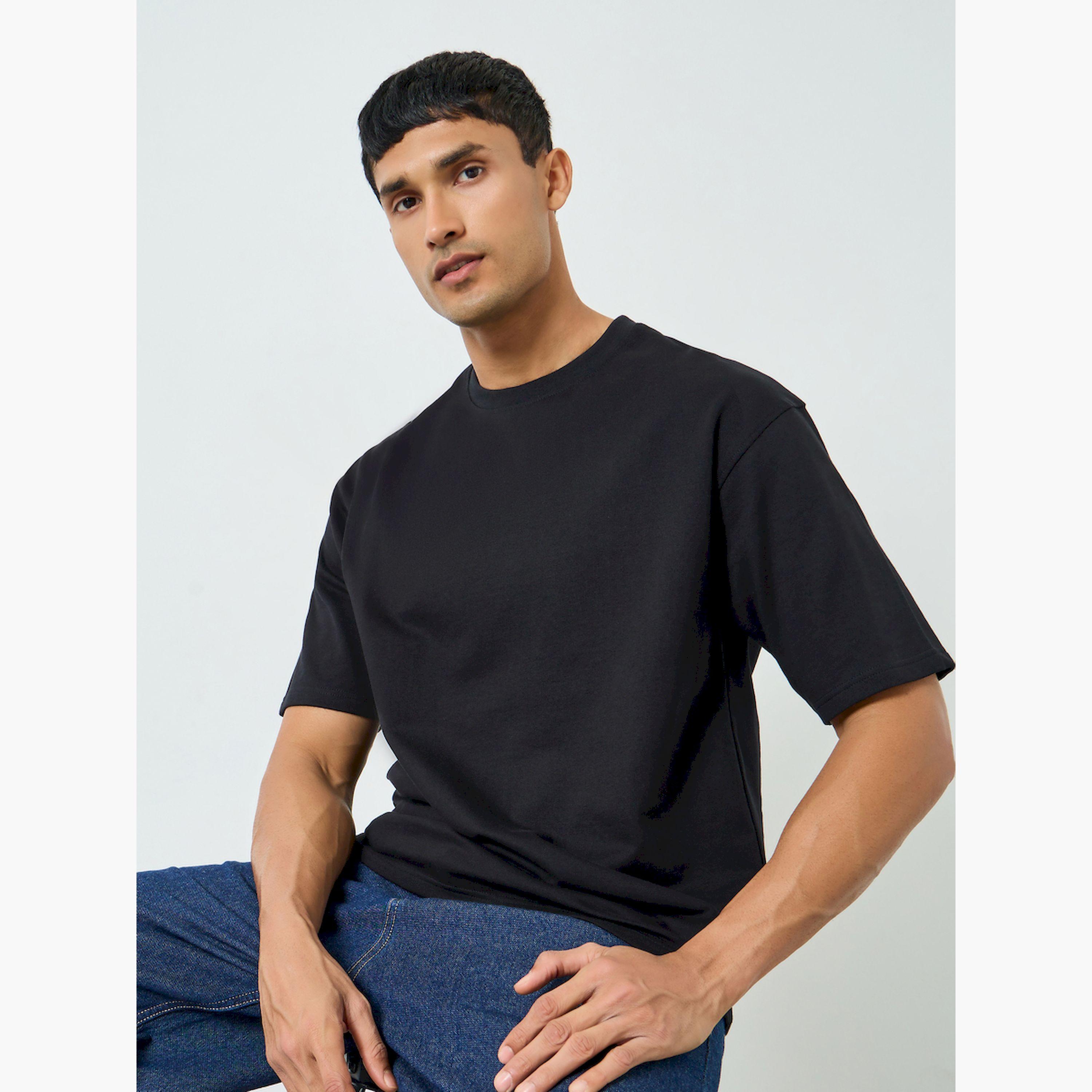 تيشيرت بياقة دائرية وقصة واسعة-men-clothing-tshirtsandpolos-tshirts-image-3
