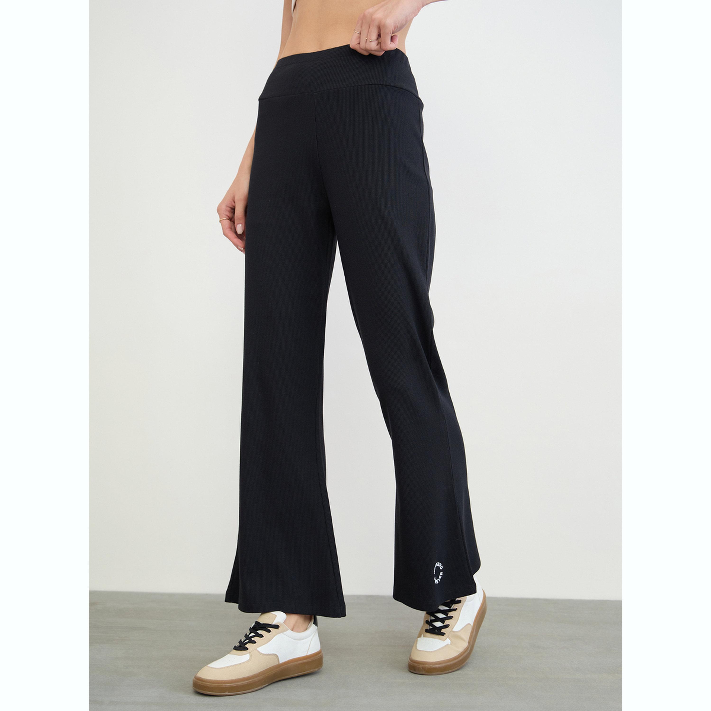 Styli Black Ribbed Flared Leggings-women-clothing-bottoms-leggings-image-1