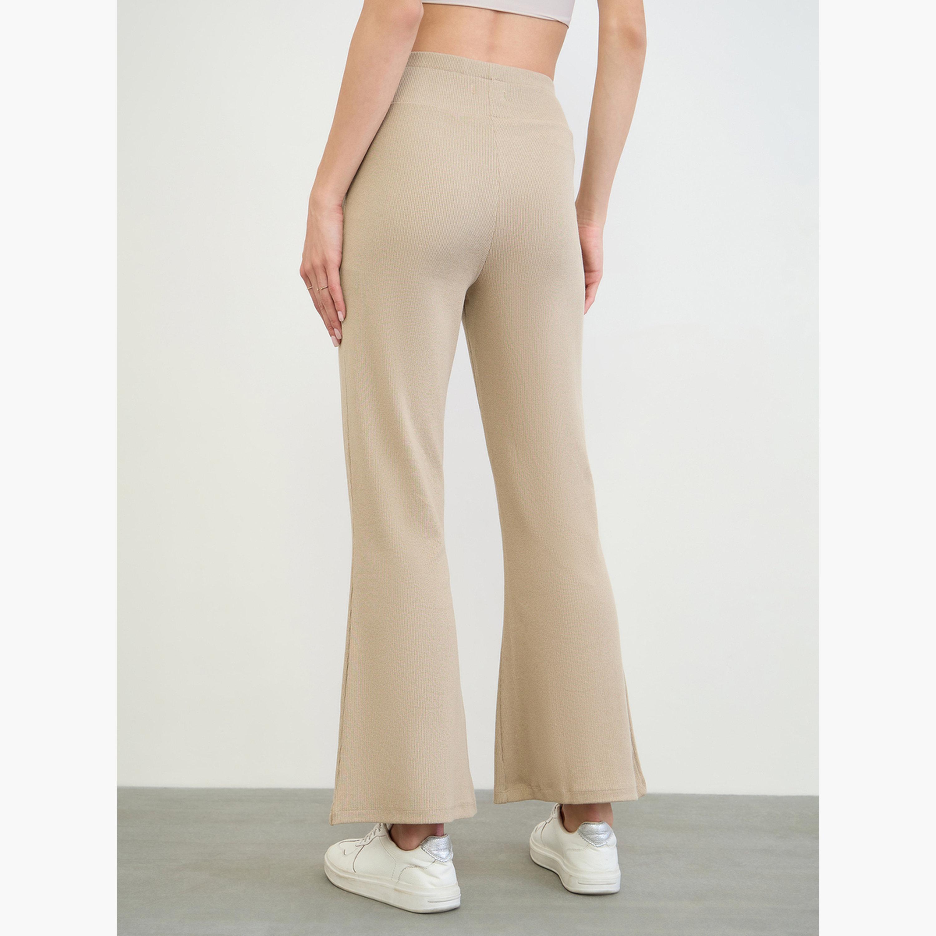 بنطال ليقنز بأرجل واسعة وتفاصيل مضلعة-women-clothing-leggings-image-4