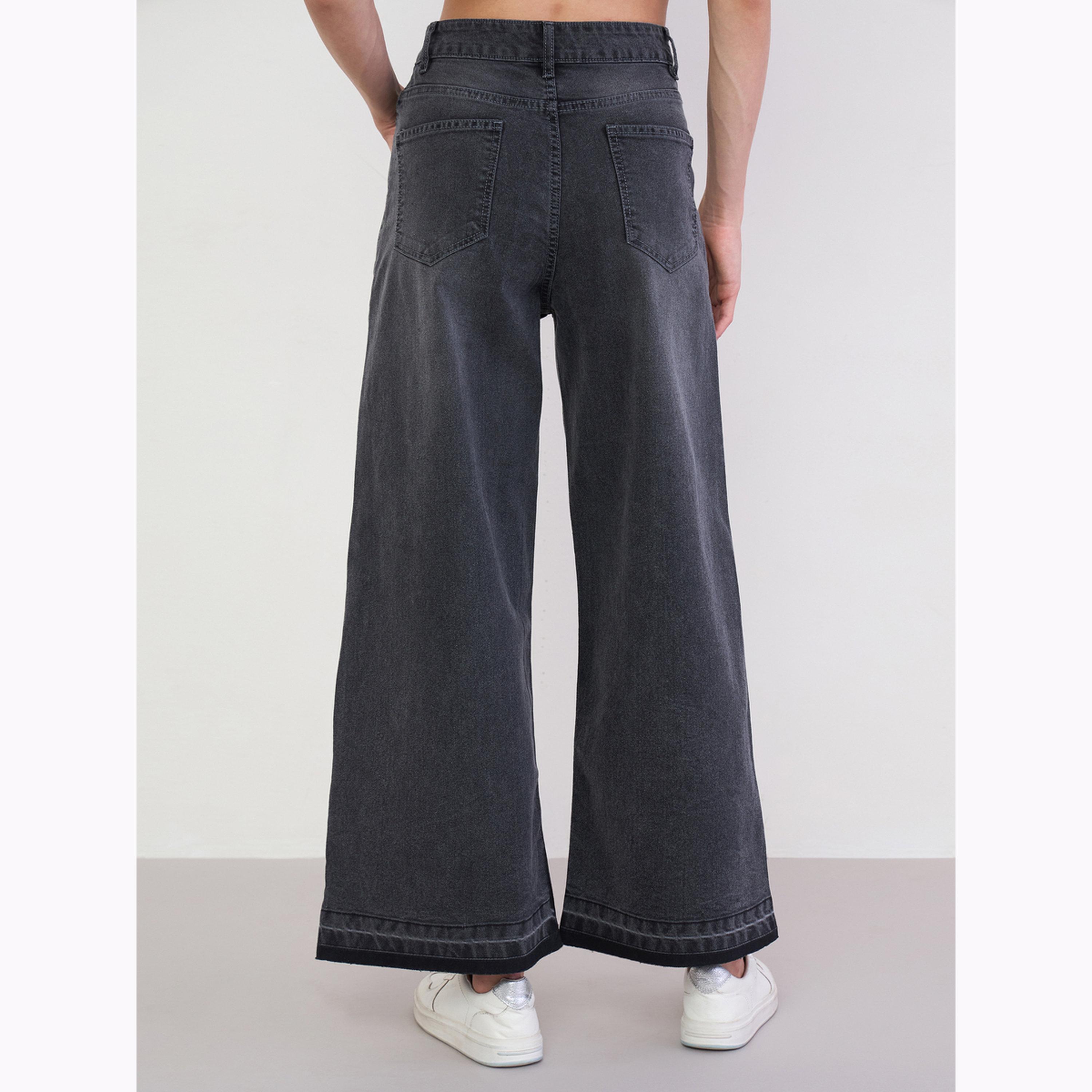 جينز بخصر متوسط الارتفاع وأرجل واسعة-women-clothing-bottoms-jeans-image-4