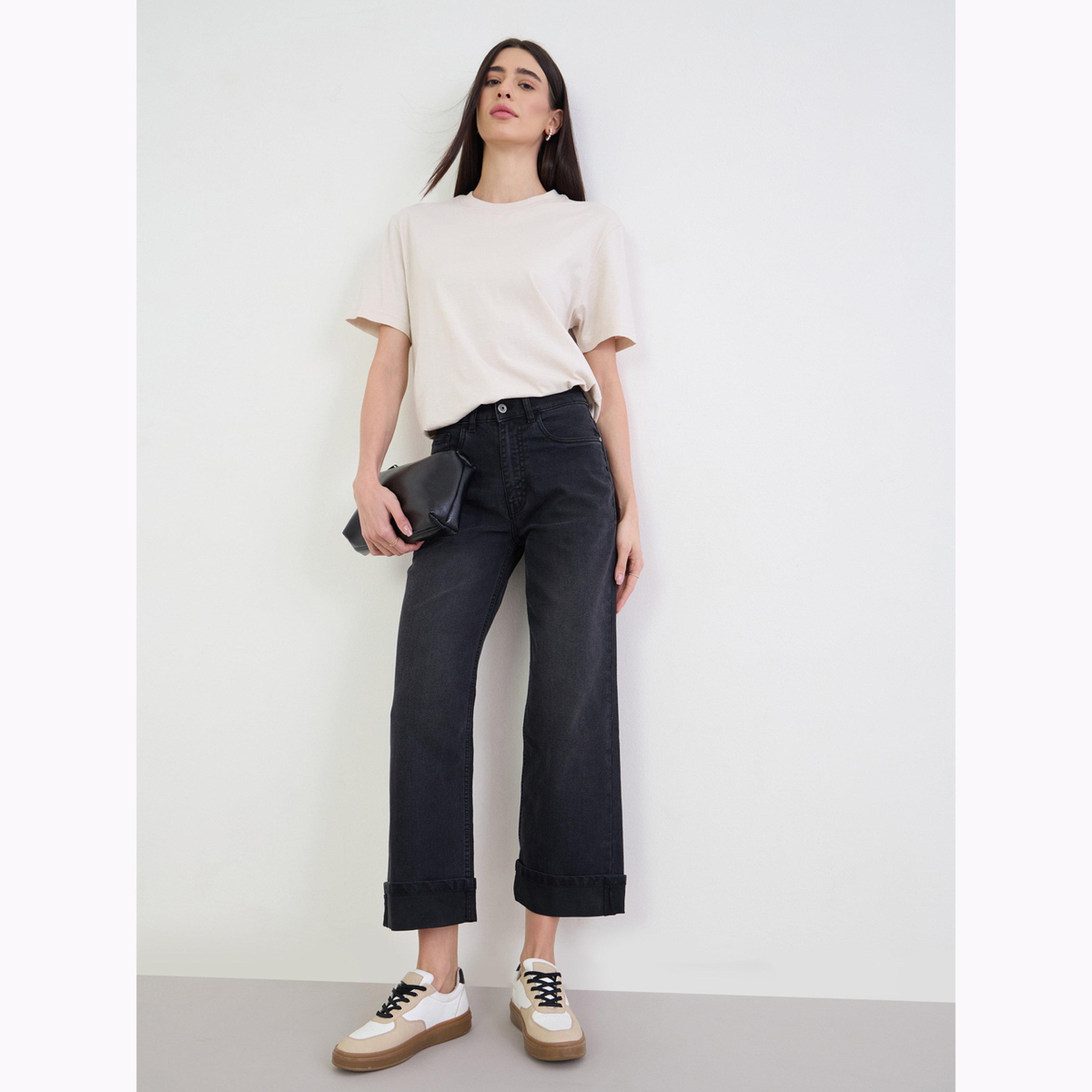 Styli Black Turn-Up Hem Straight Leg Jeans-women-clothing-bottoms-jeans-image-2