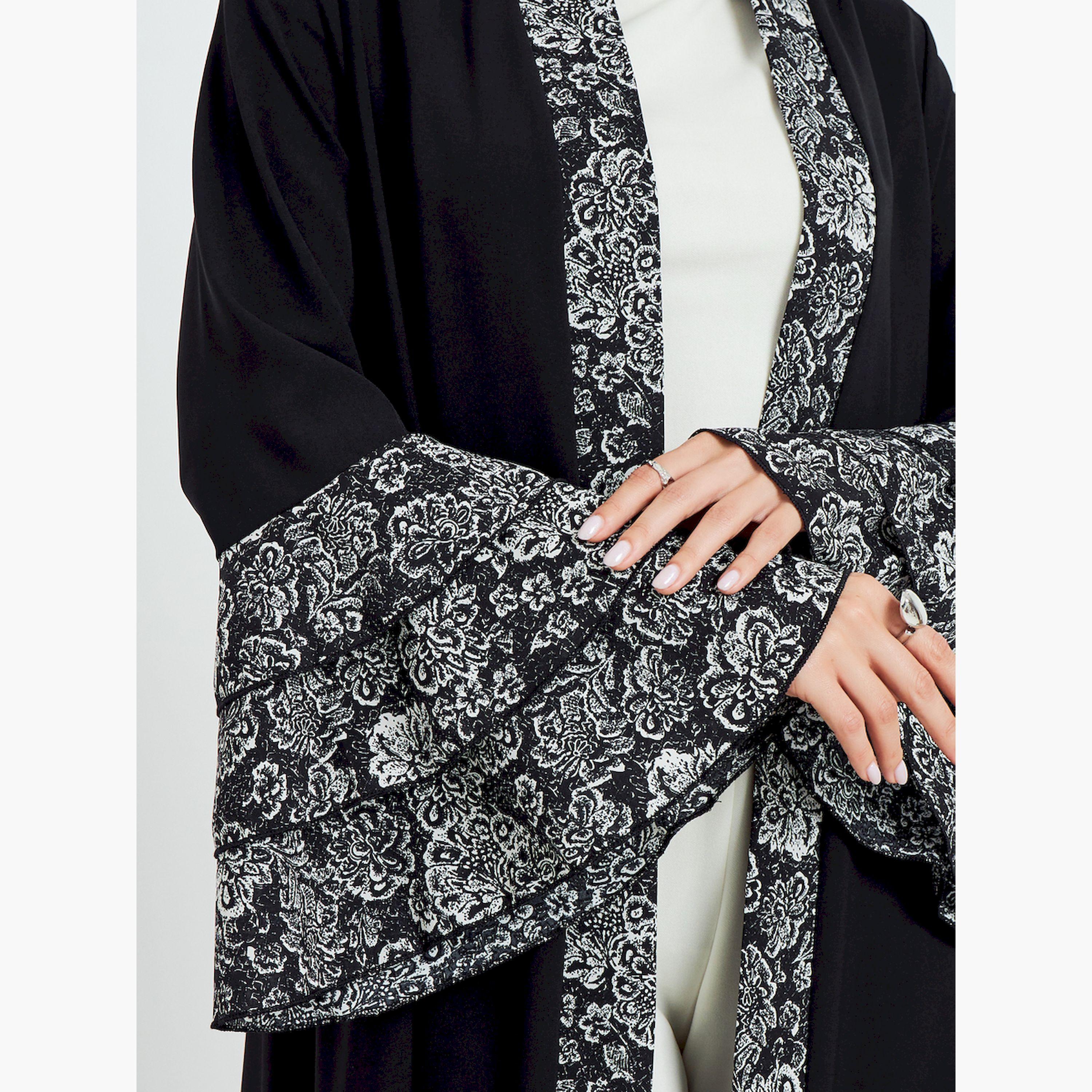 عباية مفتوحة من الأمام بتفاصيل مطبوعة-women-arabicclothing-abayas-image-5