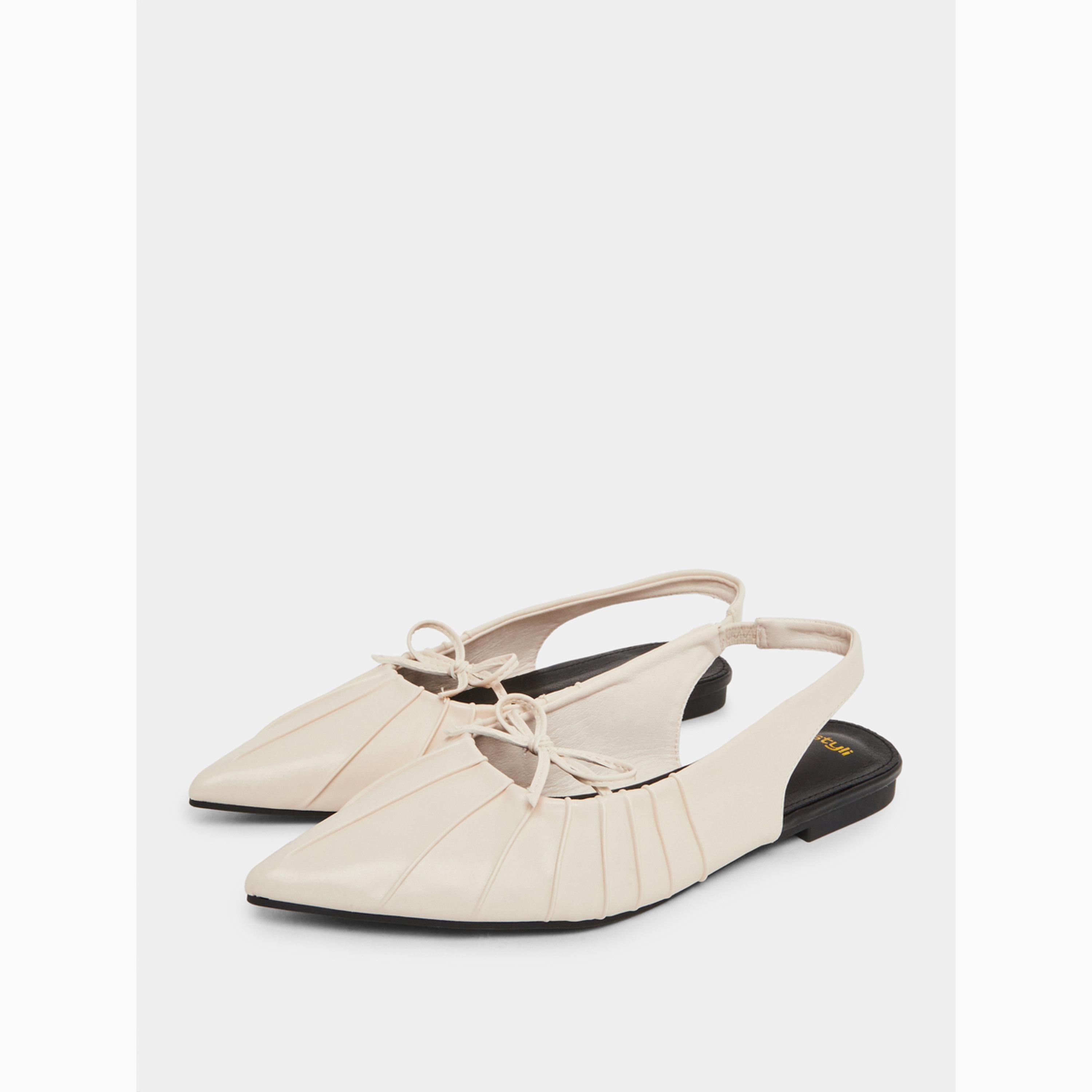 حذاء فلات بكسرات وسير خلفي-women-shoes-sandals-flats-image-1