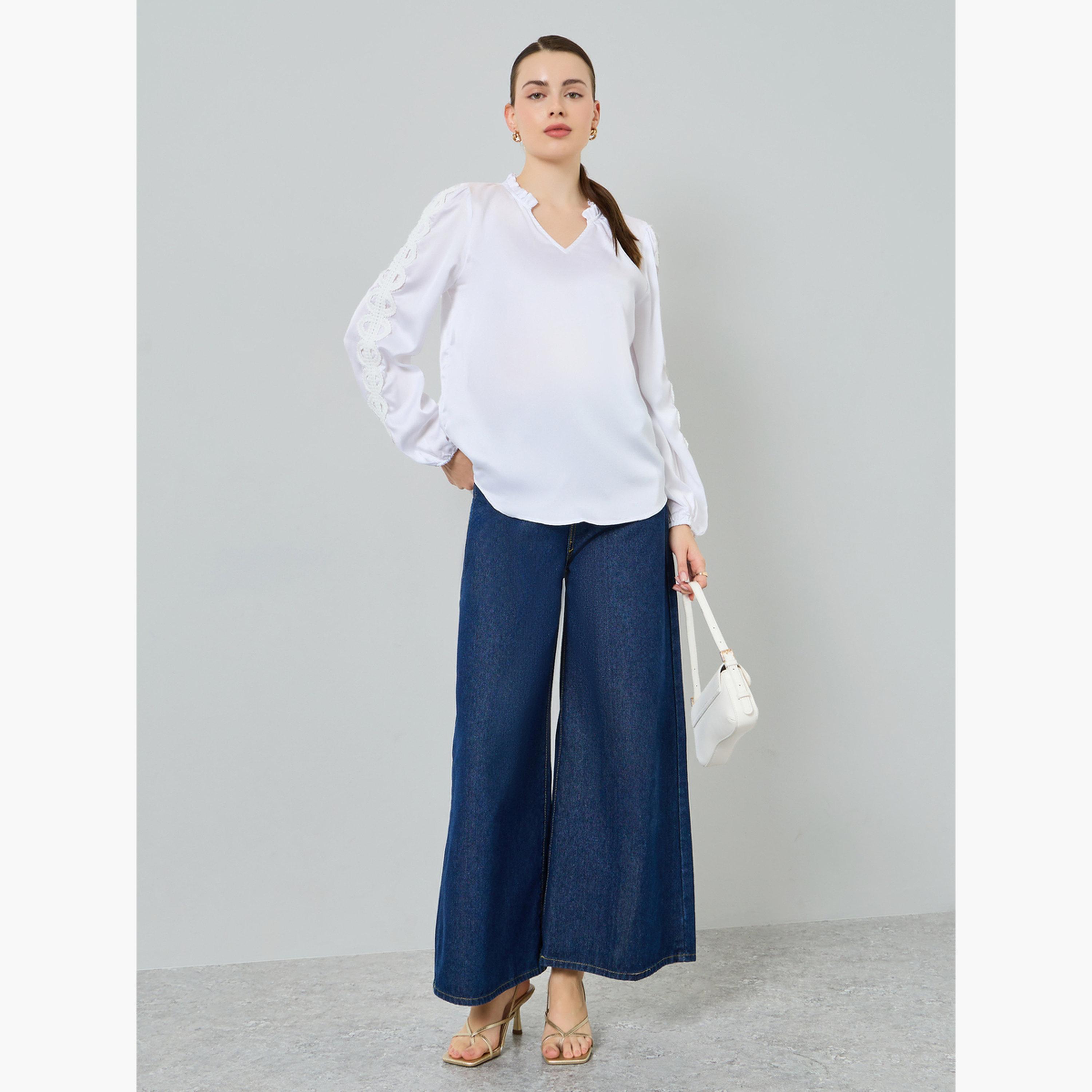 بلوزة بأكمام دانتيل لون أبيضة-women-clothing-shirtsandblouses-blouses-image-2