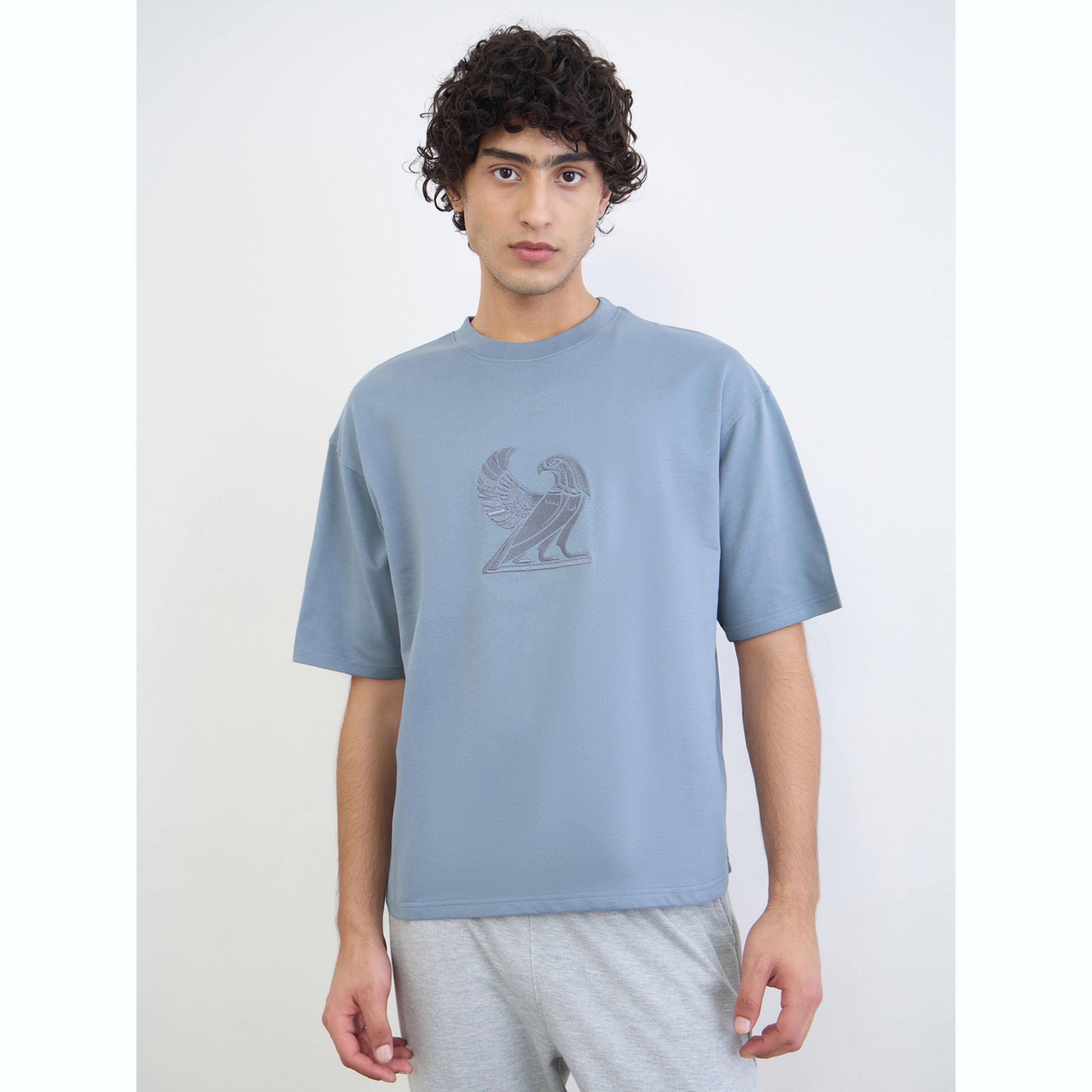 تيشيرت قطن واسع وتفاصيل مُطرّزة من الأمام-men-clothing-tshirtsandpolos-tshirts-image-1