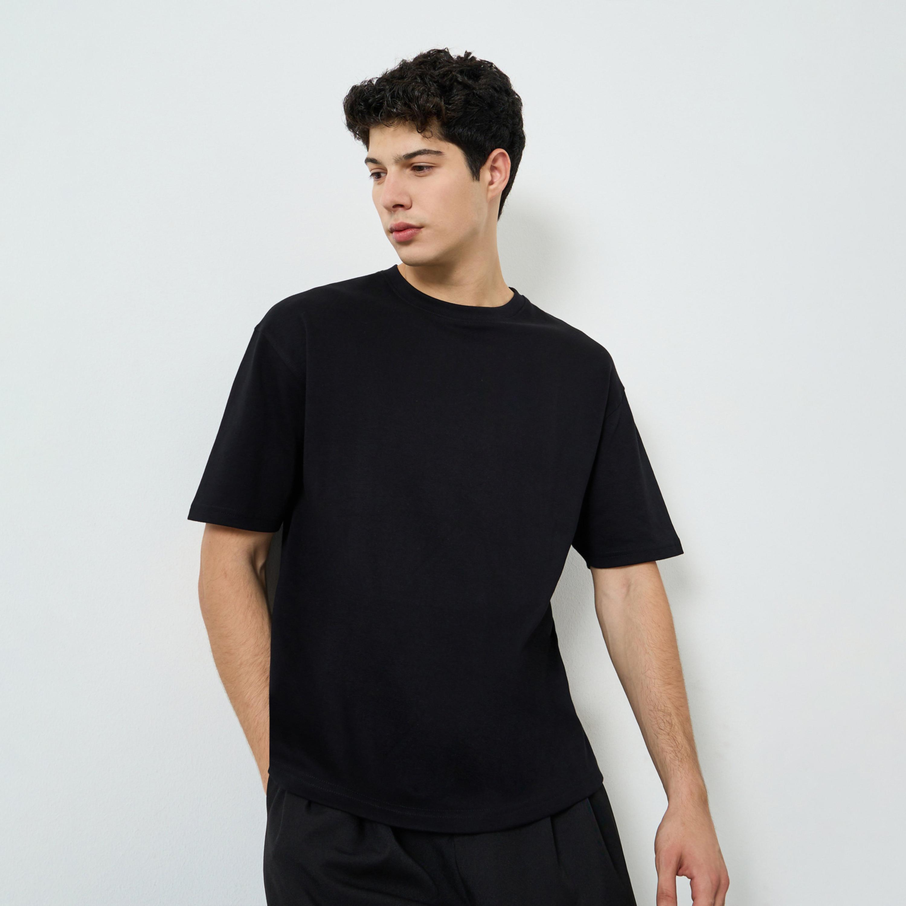 تيشيرت بقصة واسعة بطبعة مصر للرجال-men-clothing-tshirtsandpolos-tshirts-image-1