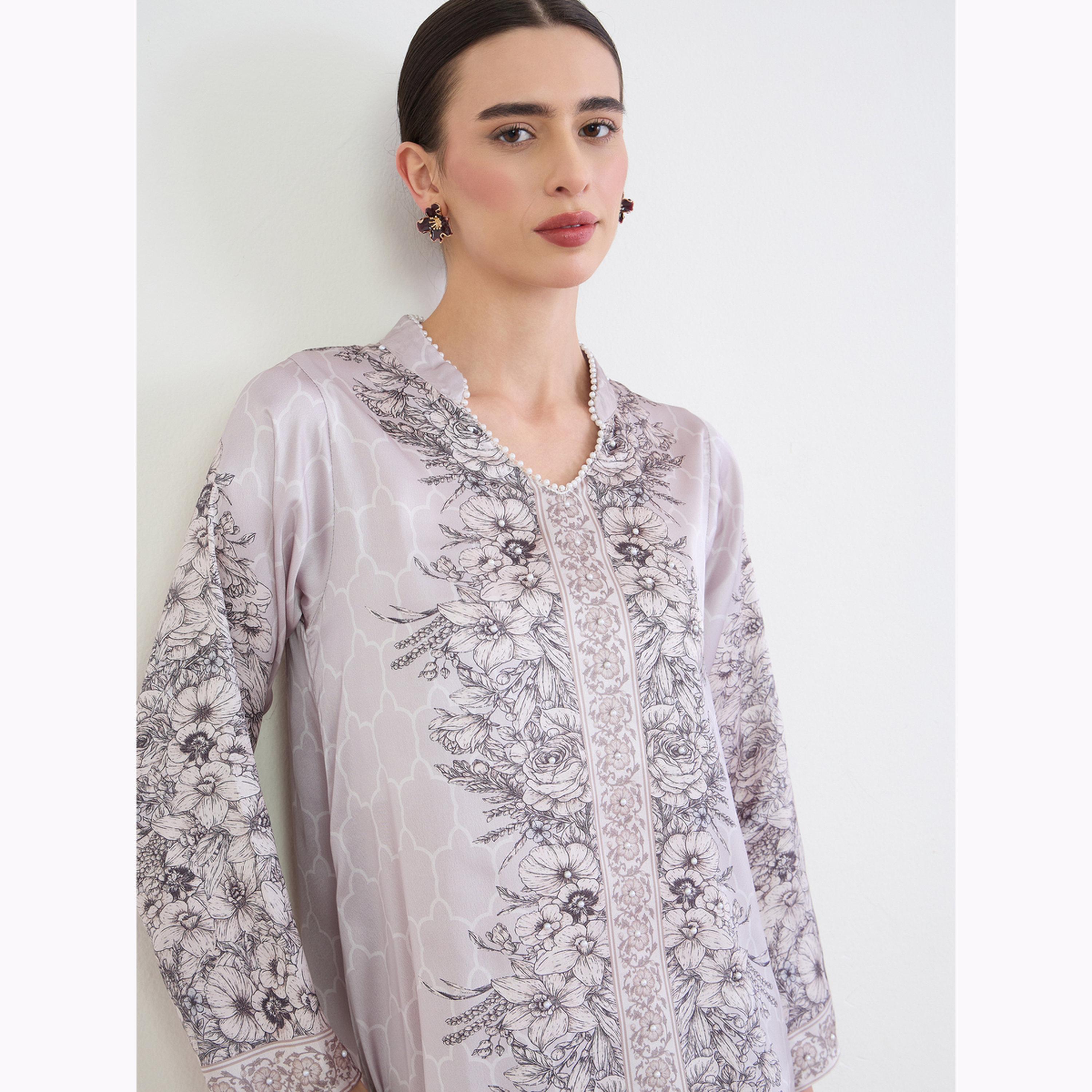 Amirah X Styli Grey Placement Print A-Line Jalabiya-women-arabicclothing-jalabiyas-image-2