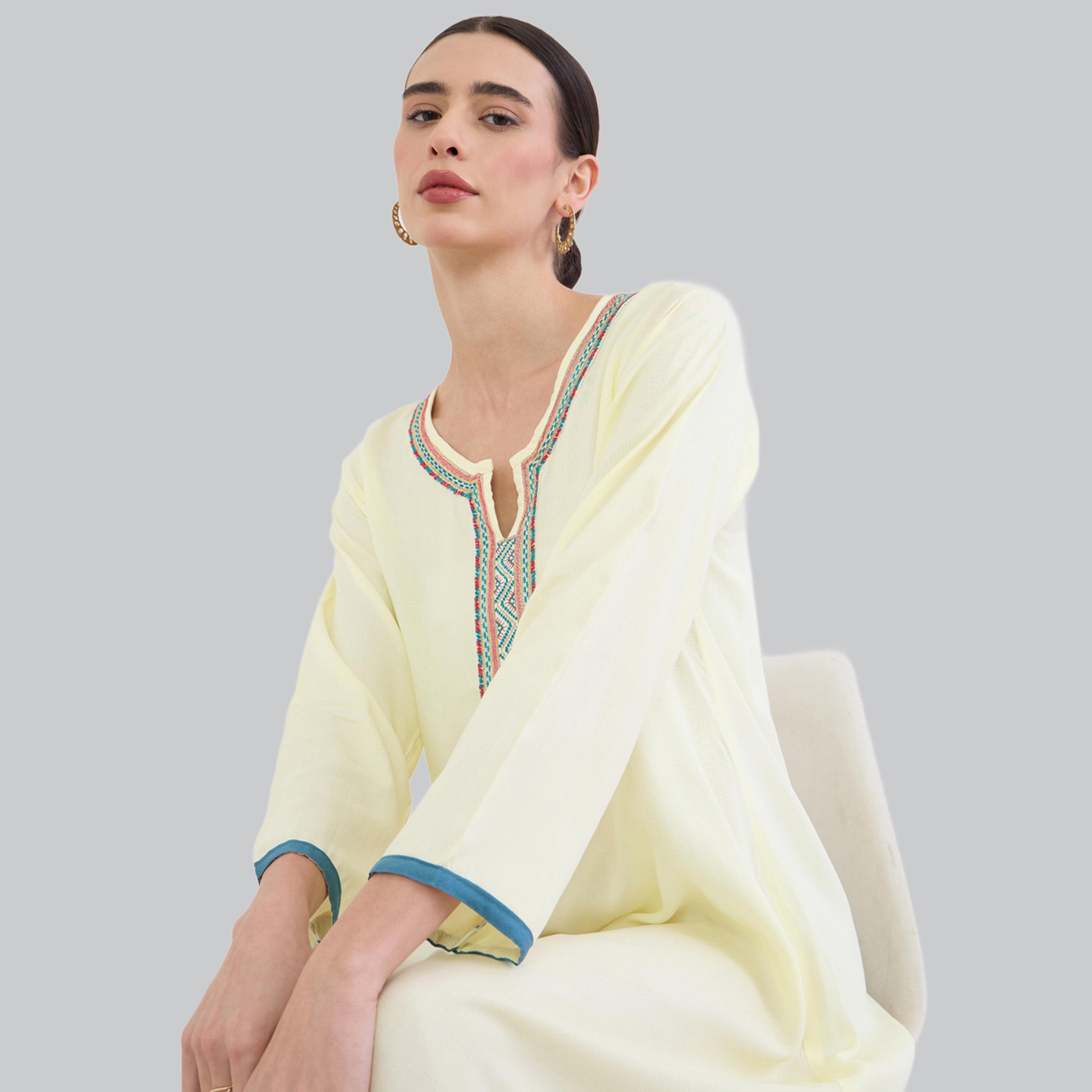 جلابية بياقة مفتوحة مطرزة-women-arabicclothing-jalabiyas-image-2