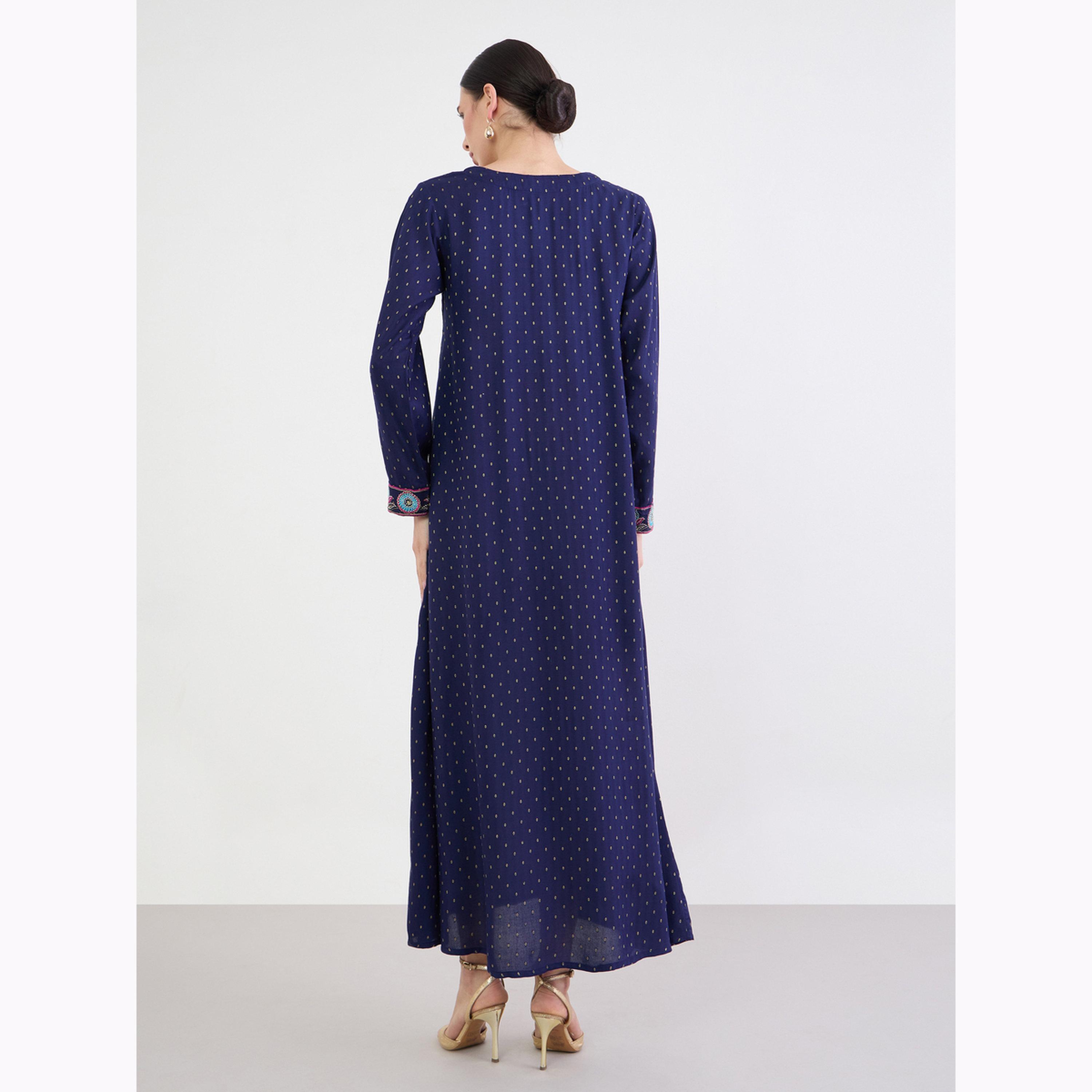 Amirah X Styli Navy Blue Floral Embroidered A-Line  Jalabiya-women-arabicclothing-jalabiyas-image-3