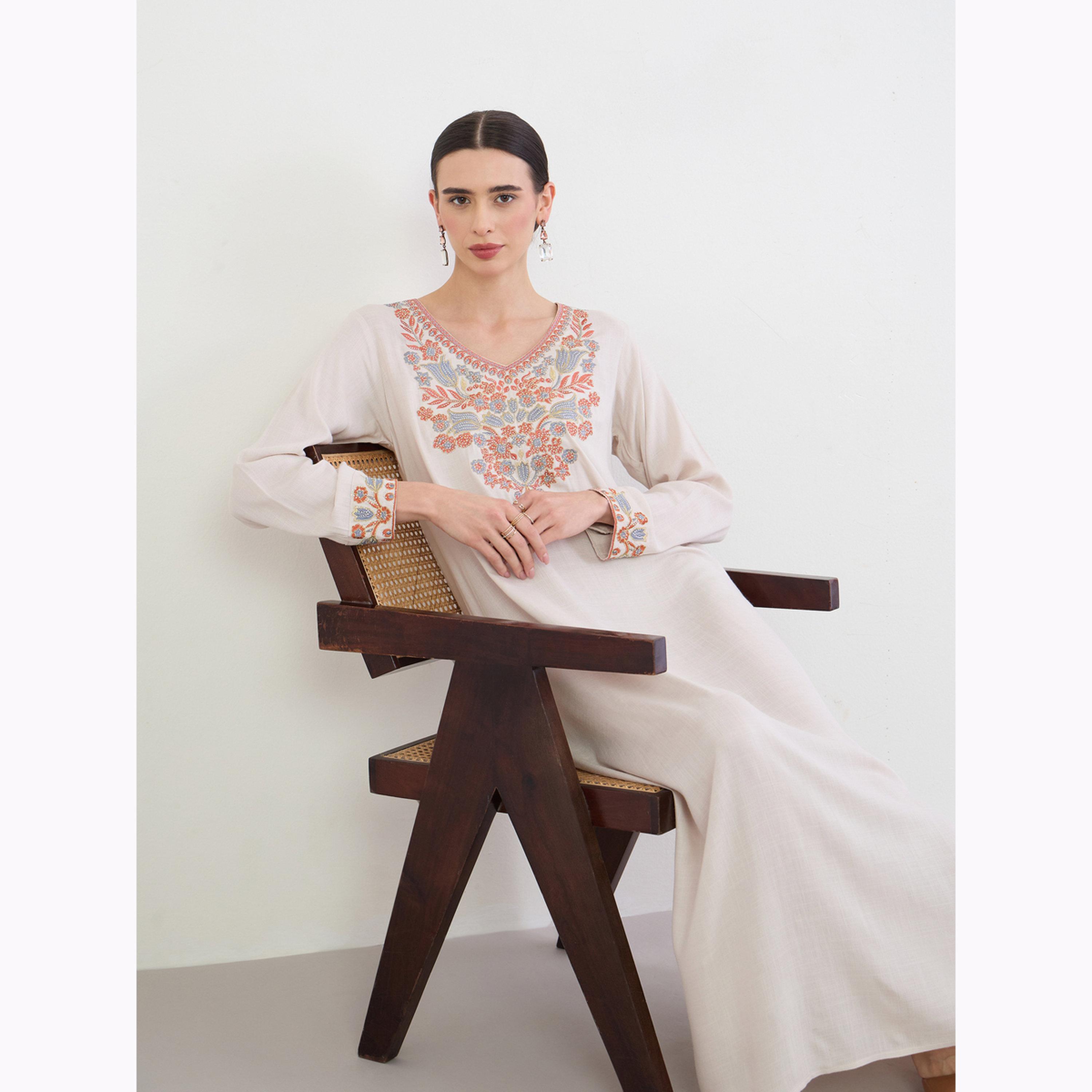Amirah X Styli Beige Floral Embroidered A-Line Jalabiya-women-arabicclothing-jalabiyas-image-3